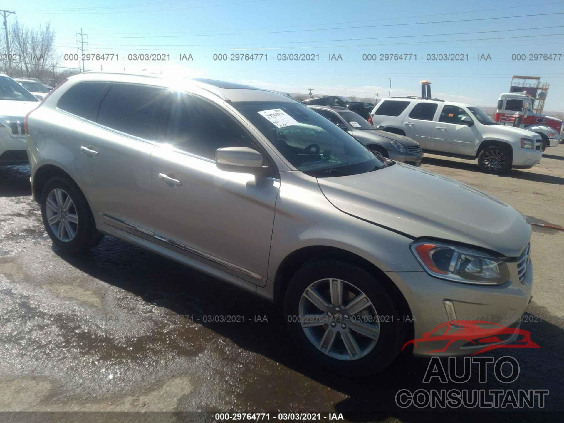 VOLVO XC60 2017 - YV440MDU4H2156917