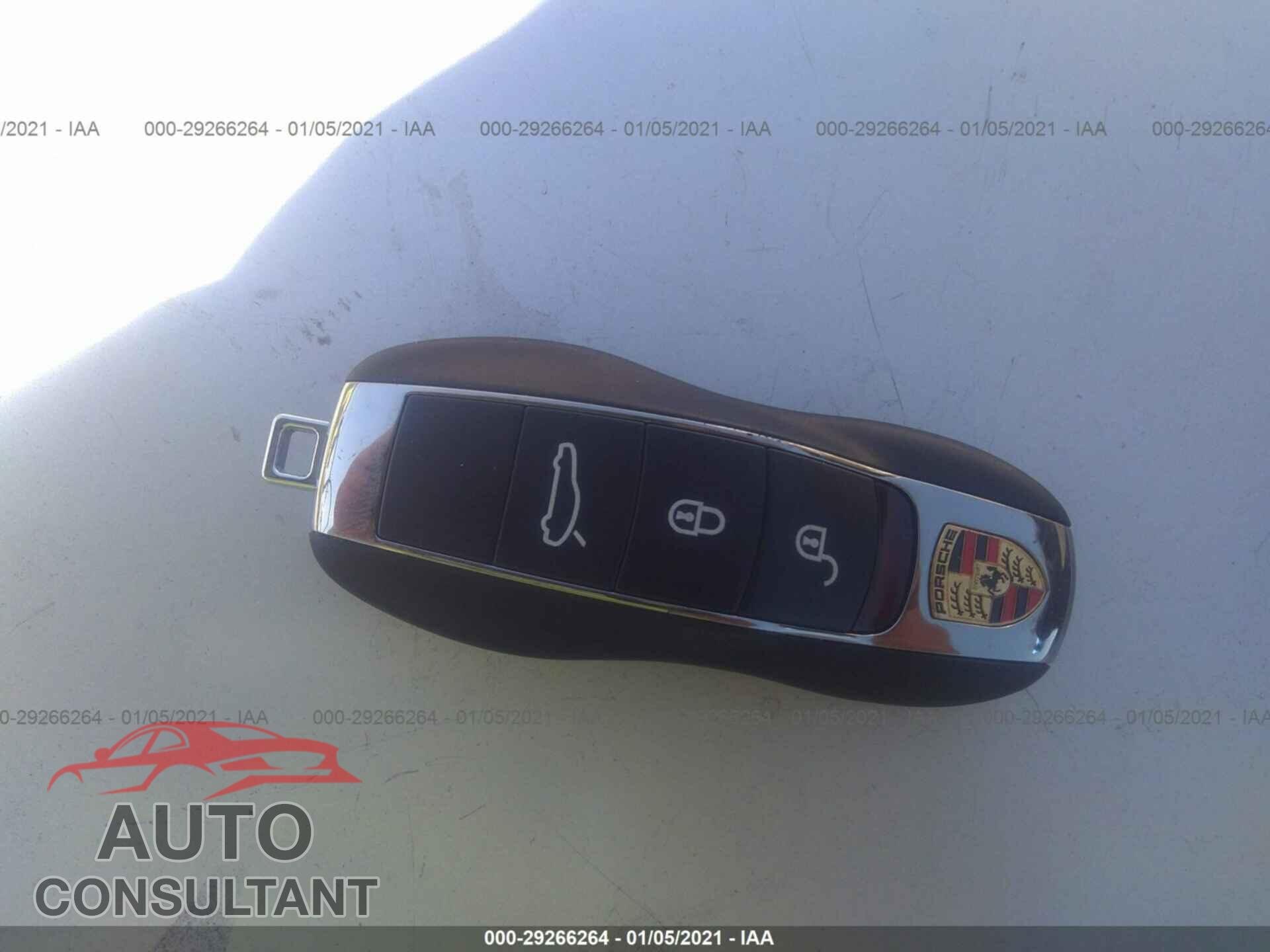 PORSCHE PANAMERA 2016 - WP0AA2A75GL000836
