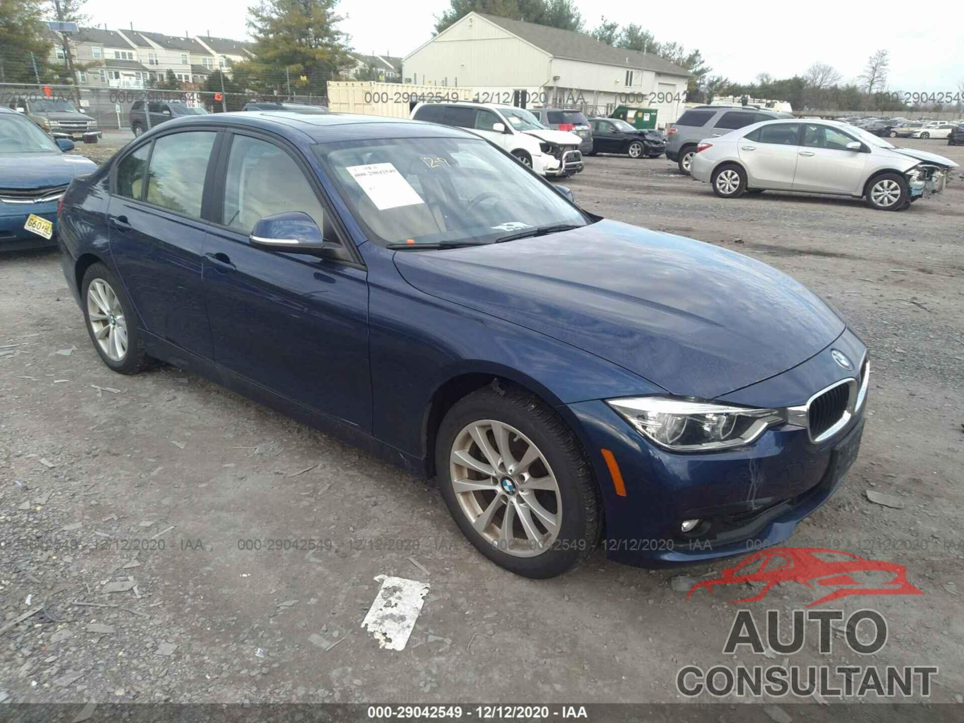BMW 3 SERIES 2018 - WBA8E1G56JNU89176