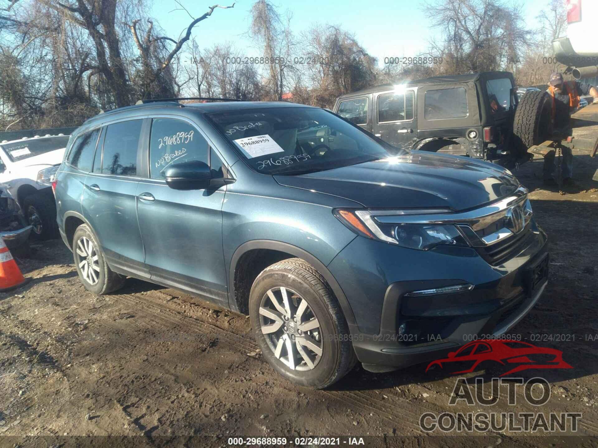 HONDA PILOT 2019 - 5FNYF6H32KB045125