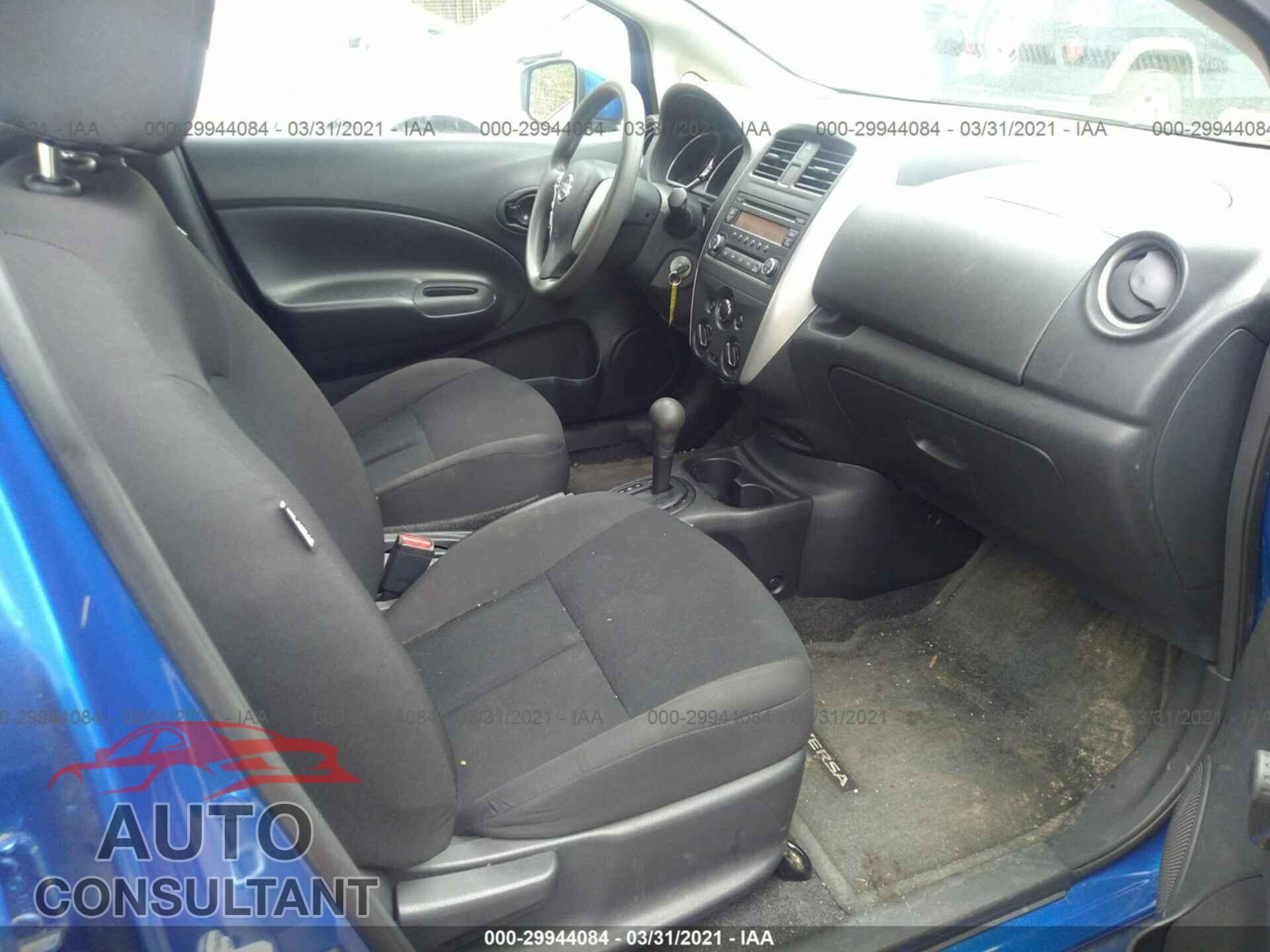 NISSAN VERSA NOTE 2016 - 3N1CE2CP3GL402212