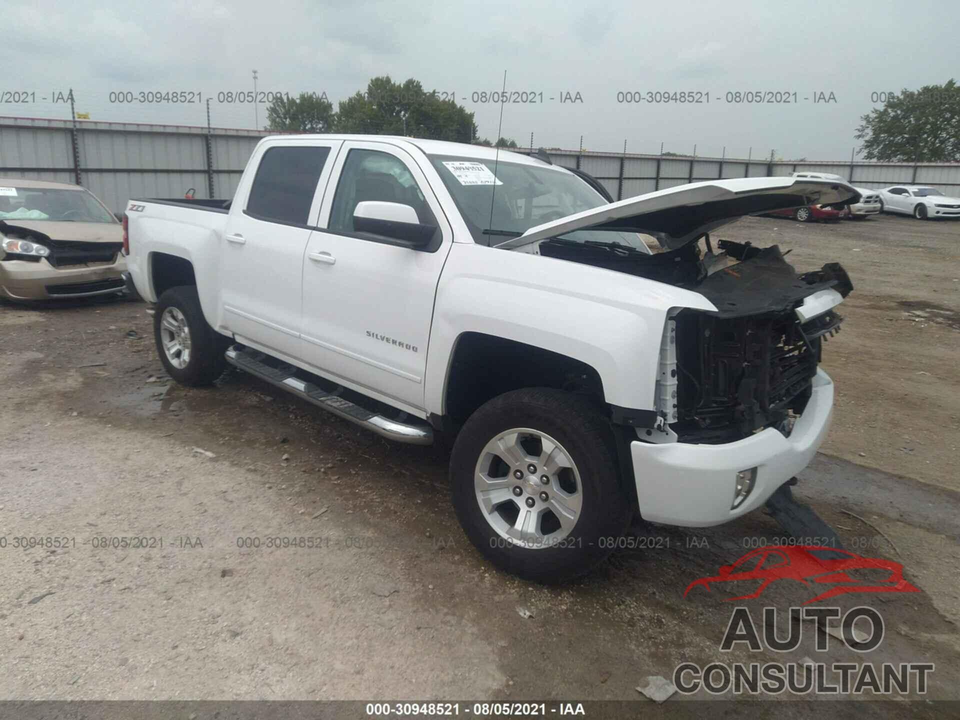 CHEVROLET SILVERADO 1500 2018 - 3GCUKREC3JG580358