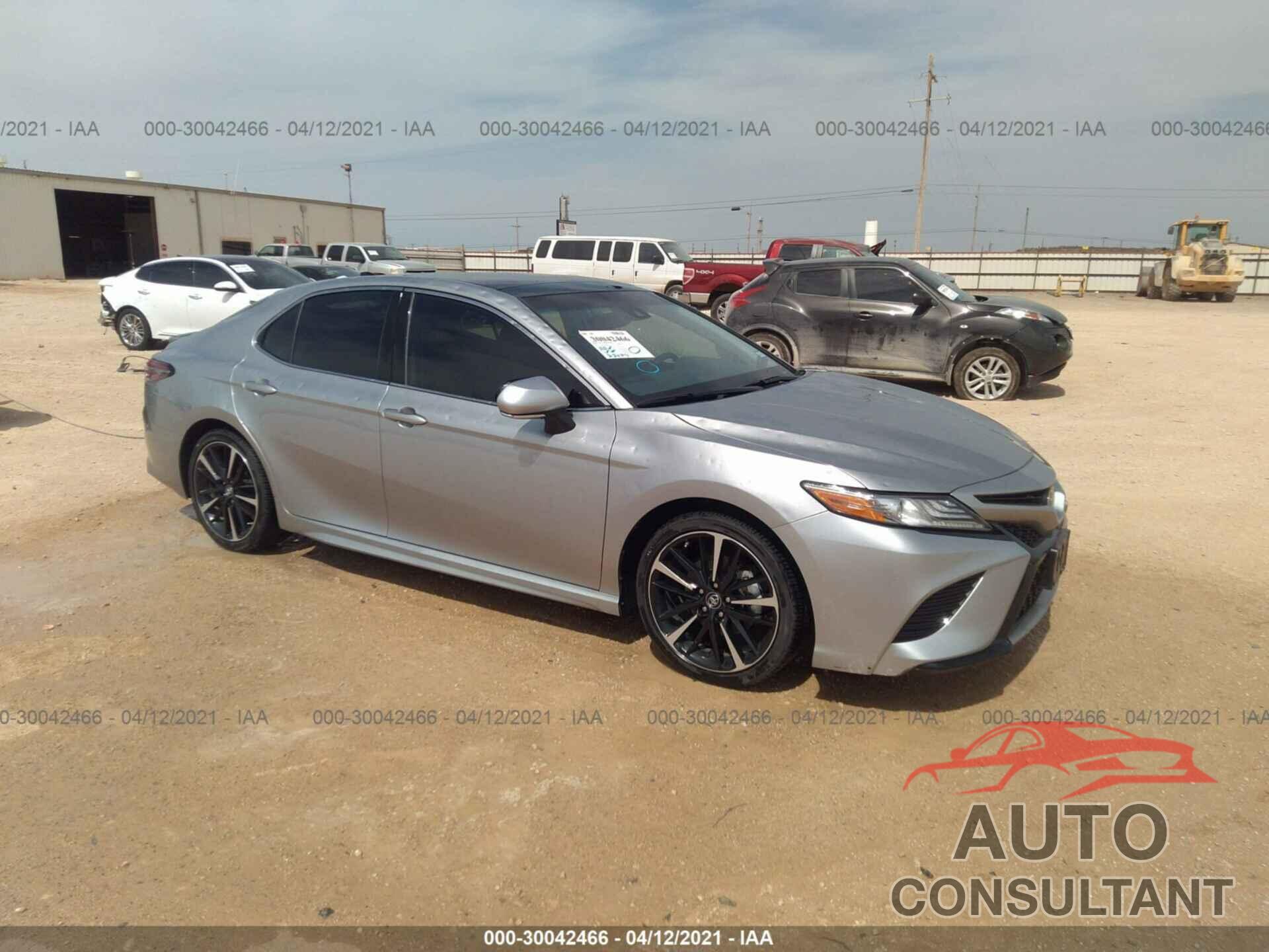 TOYOTA CAMRY 2019 - 4T1B61HK8KU772787