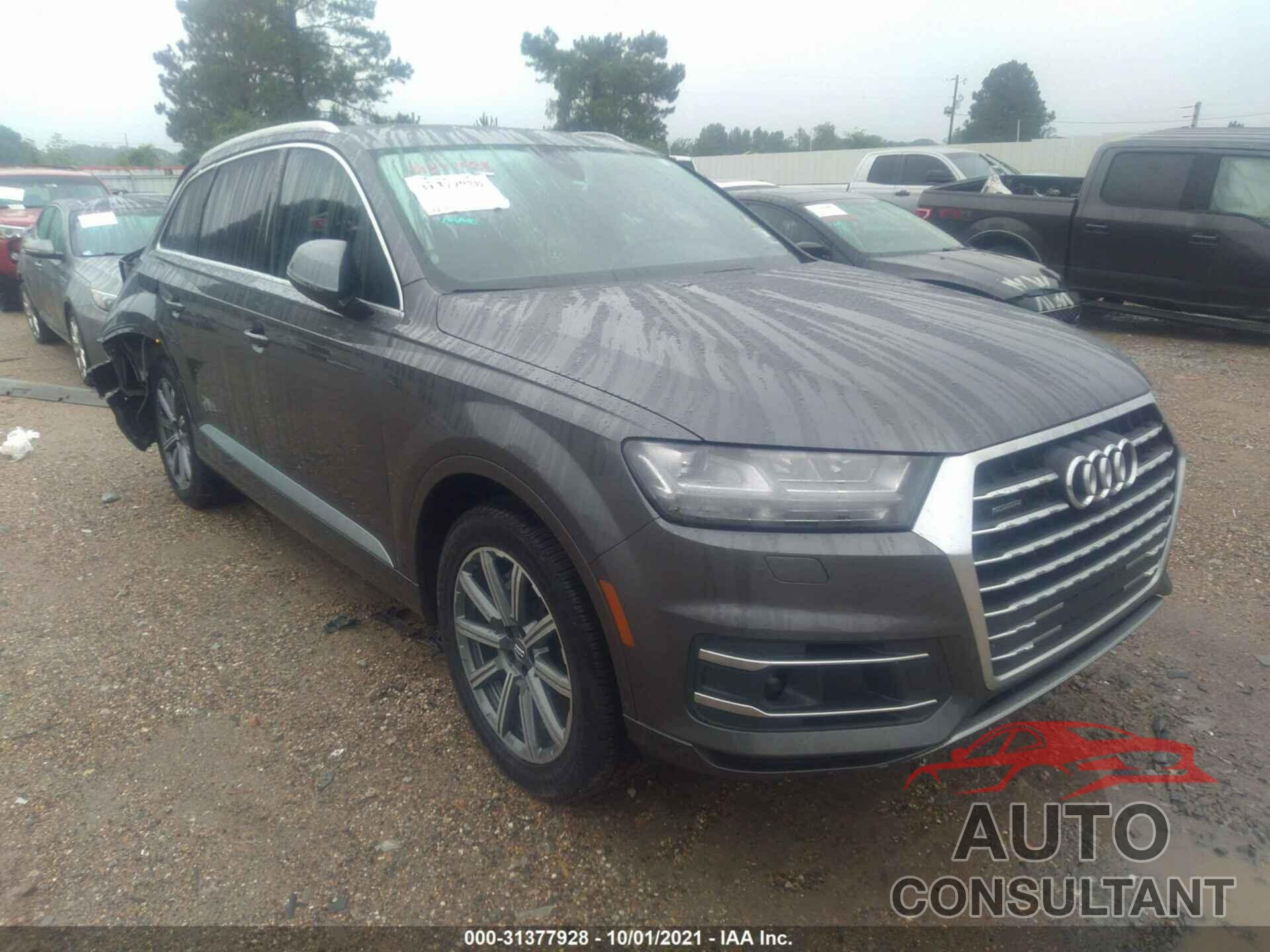 AUDI Q7 2018 - WA1LHAF70JD043435