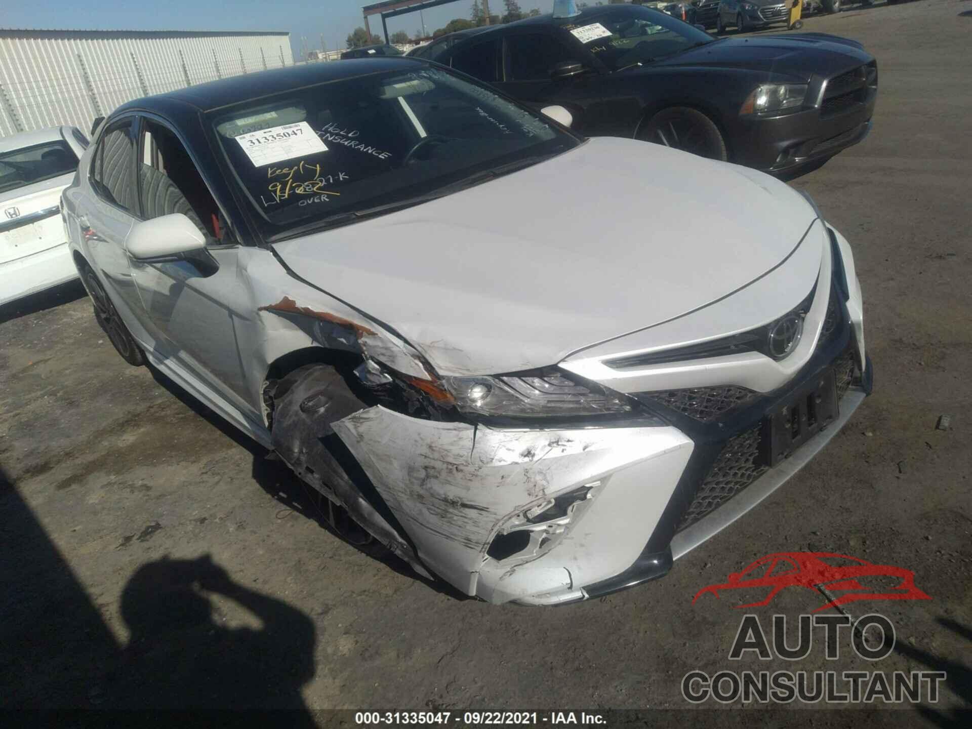 TOYOTA CAMRY 2020 - 4T1K61AK2LU875800