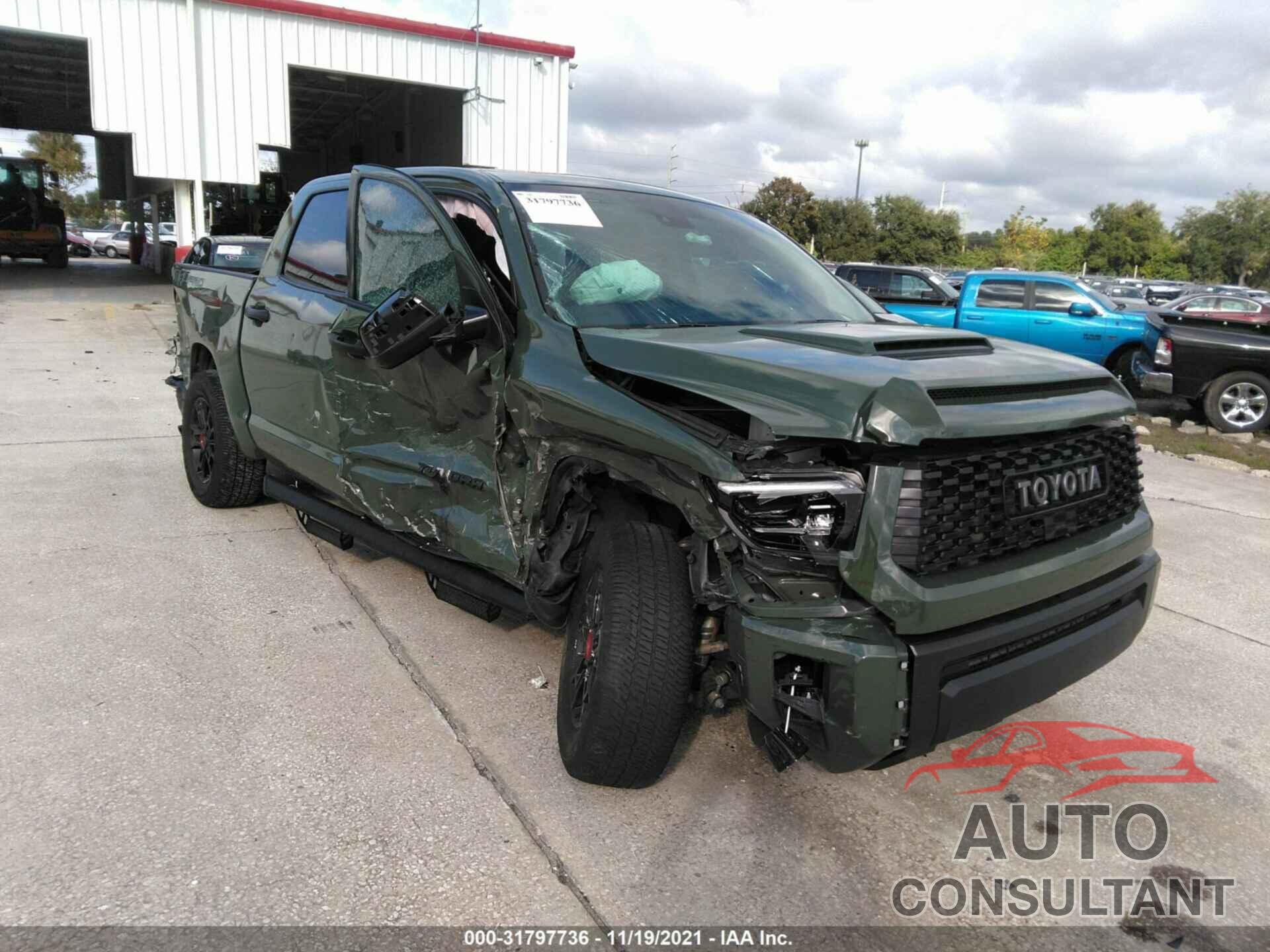 TOYOTA TUNDRA 4WD 2020 - 5TFDY5F12LX884591