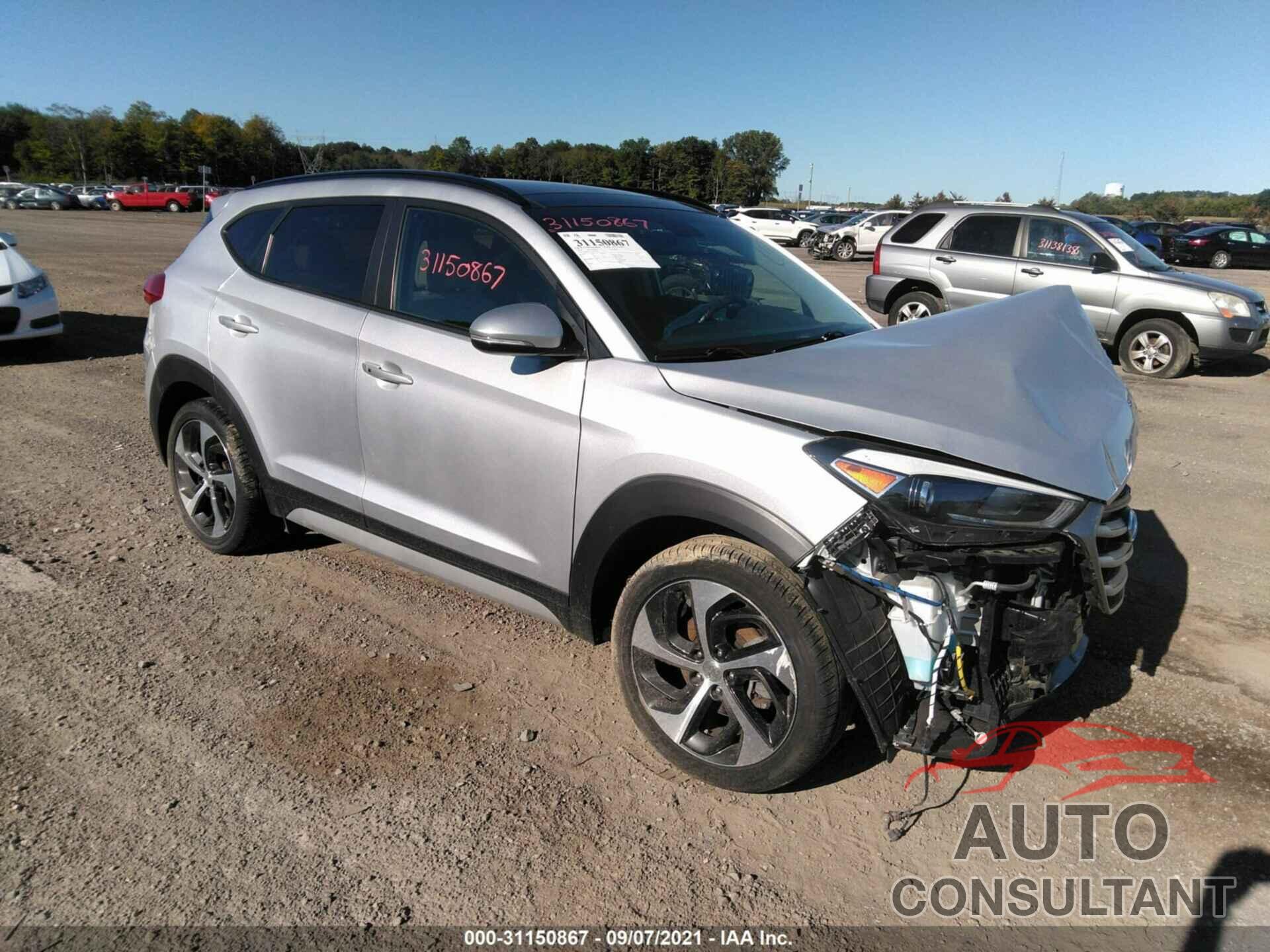 HYUNDAI TUCSON 2018 - KM8J3CA21JU677173