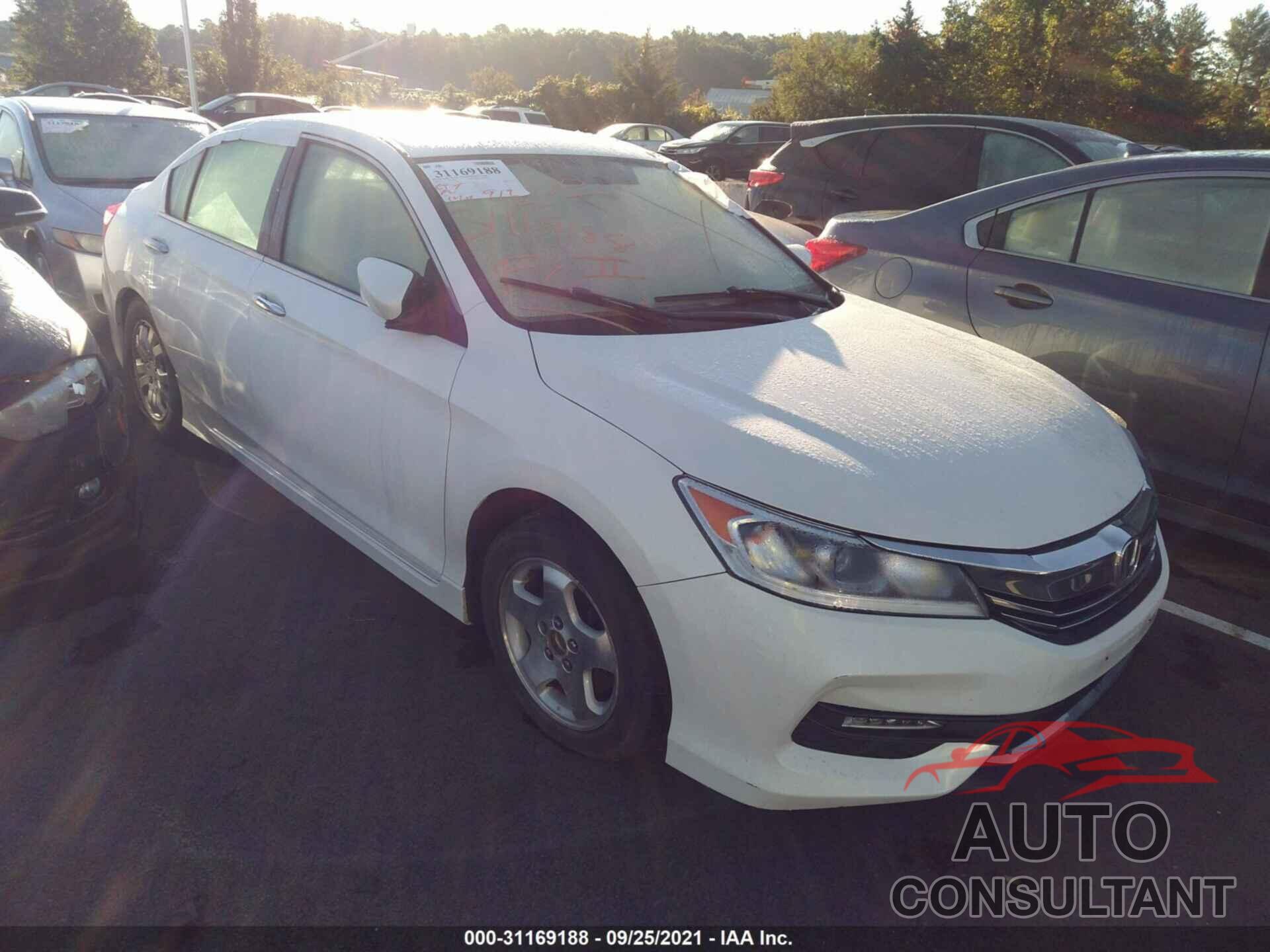 HONDA ACCORD SEDAN 2017 - 1HGCR2F52HA236707