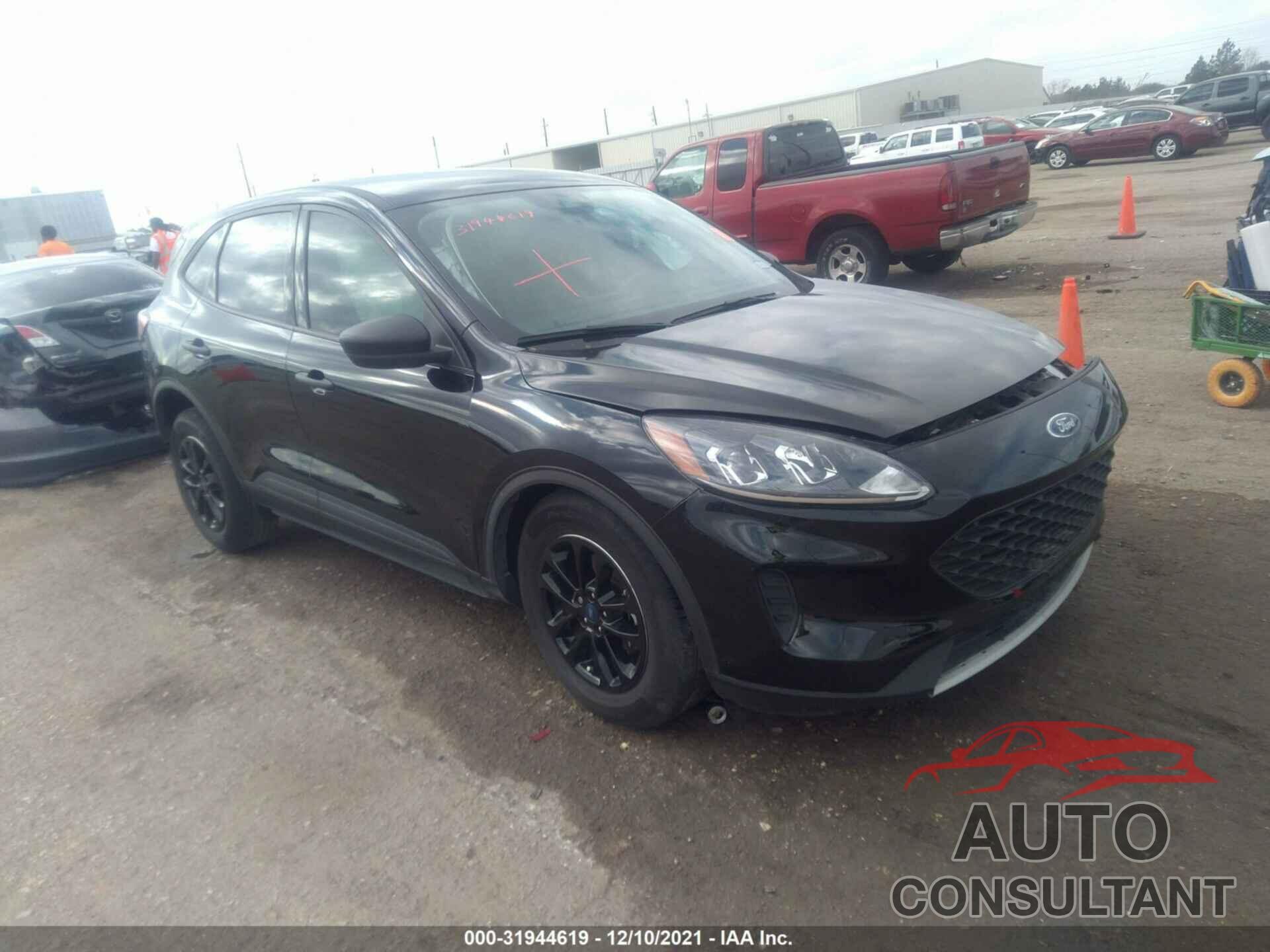 FORD ESCAPE 2020 - 1FMCU0F67LUA32112