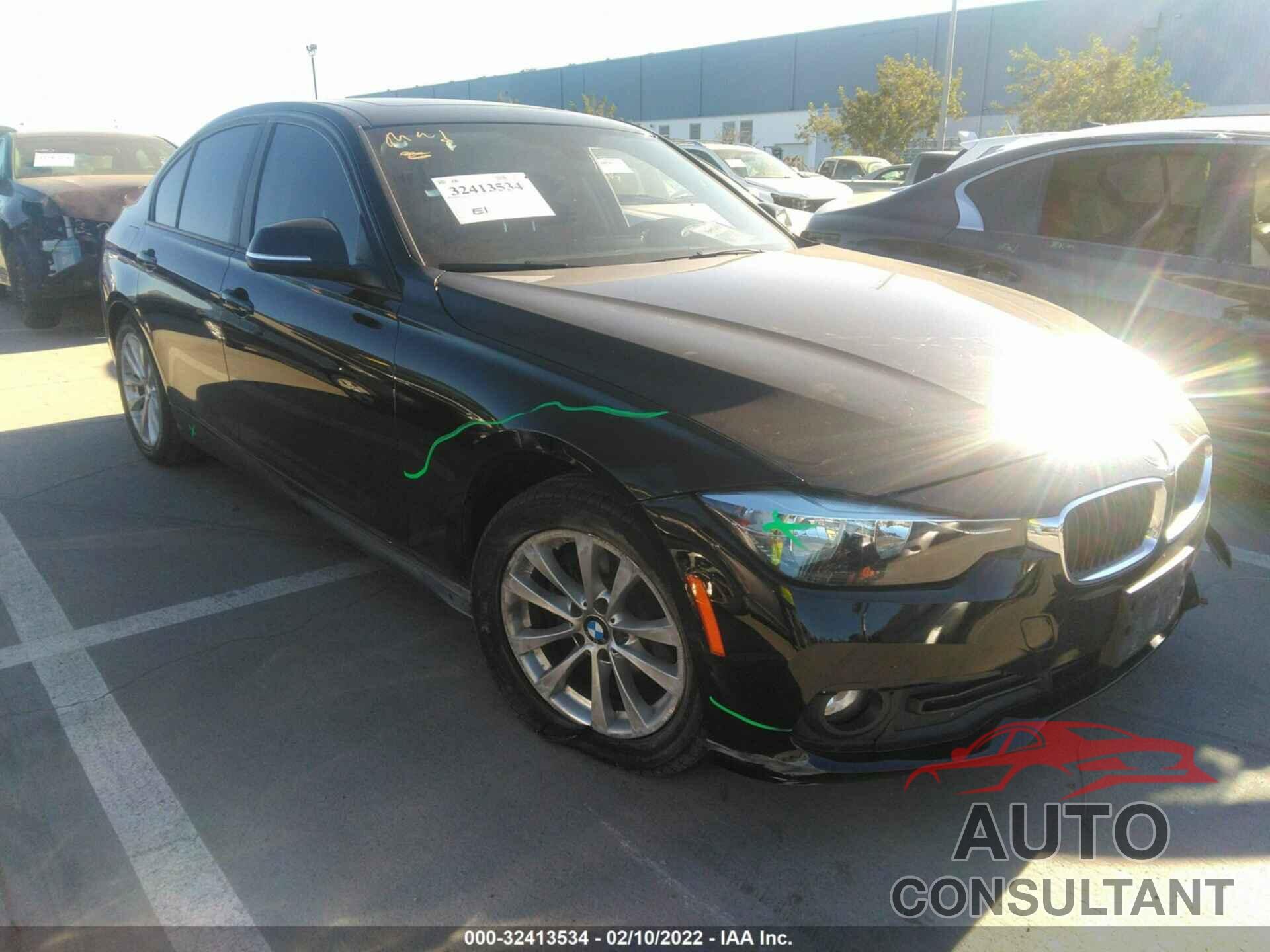 BMW 3 SERIES 2017 - WBA8E1G52HNU14842
