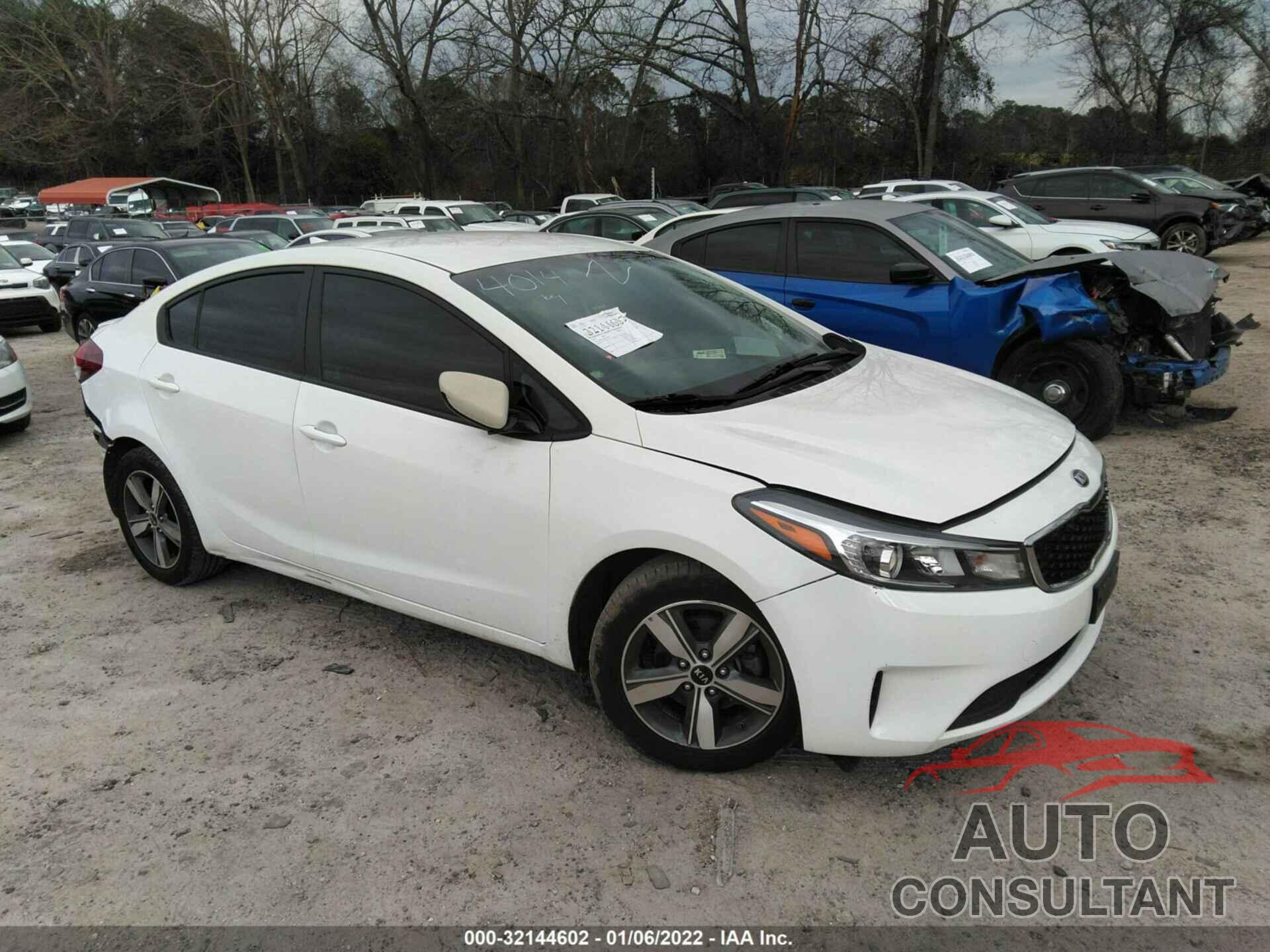 KIA FORTE 2018 - 3KPFL4A70JE254014