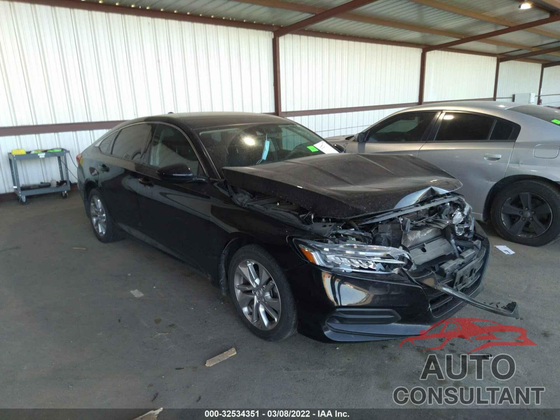 HONDA ACCORD SEDAN 2018 - 1HGCV1F18JA032163