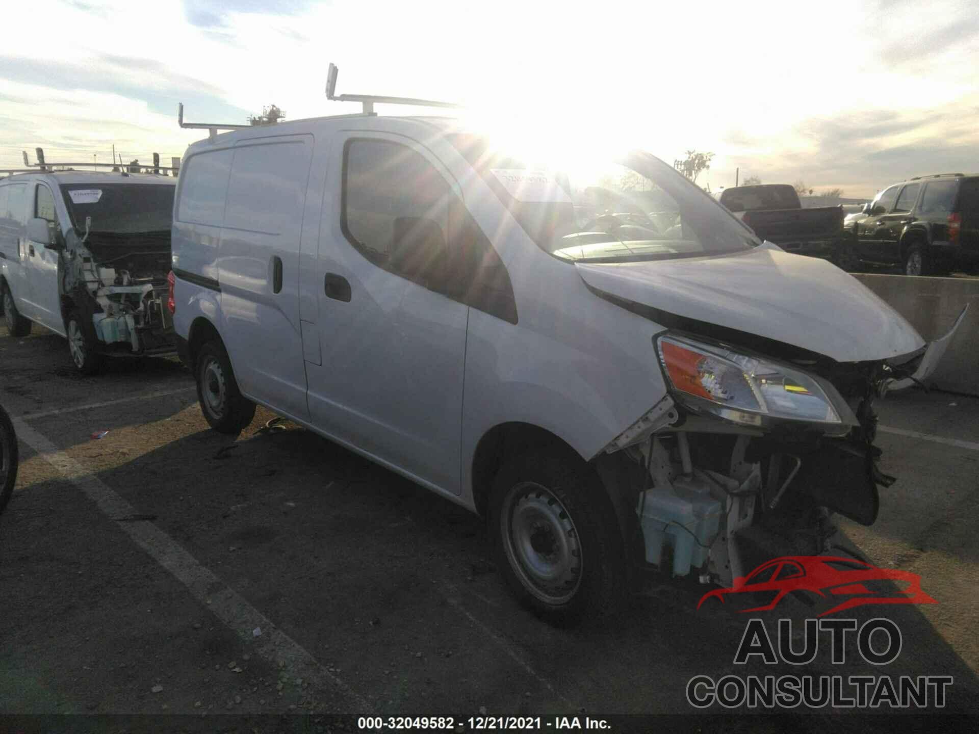 NISSAN NV200 COMPACT CARGO 2020 - 3N6CM0KN6LK694553