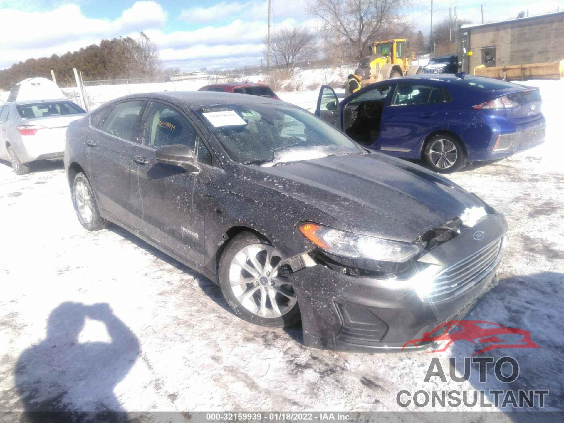 FORD FUSION HYBRID 2019 - 3FA6P0LU1KR222771