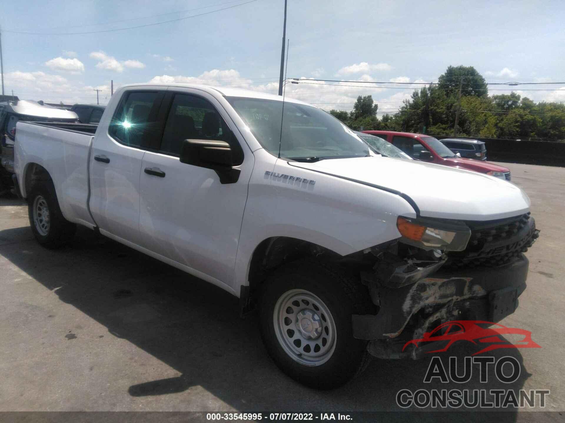 CHEVROLET SILVERADO 1500 2019 - 1GCRWAEH1KZ330447