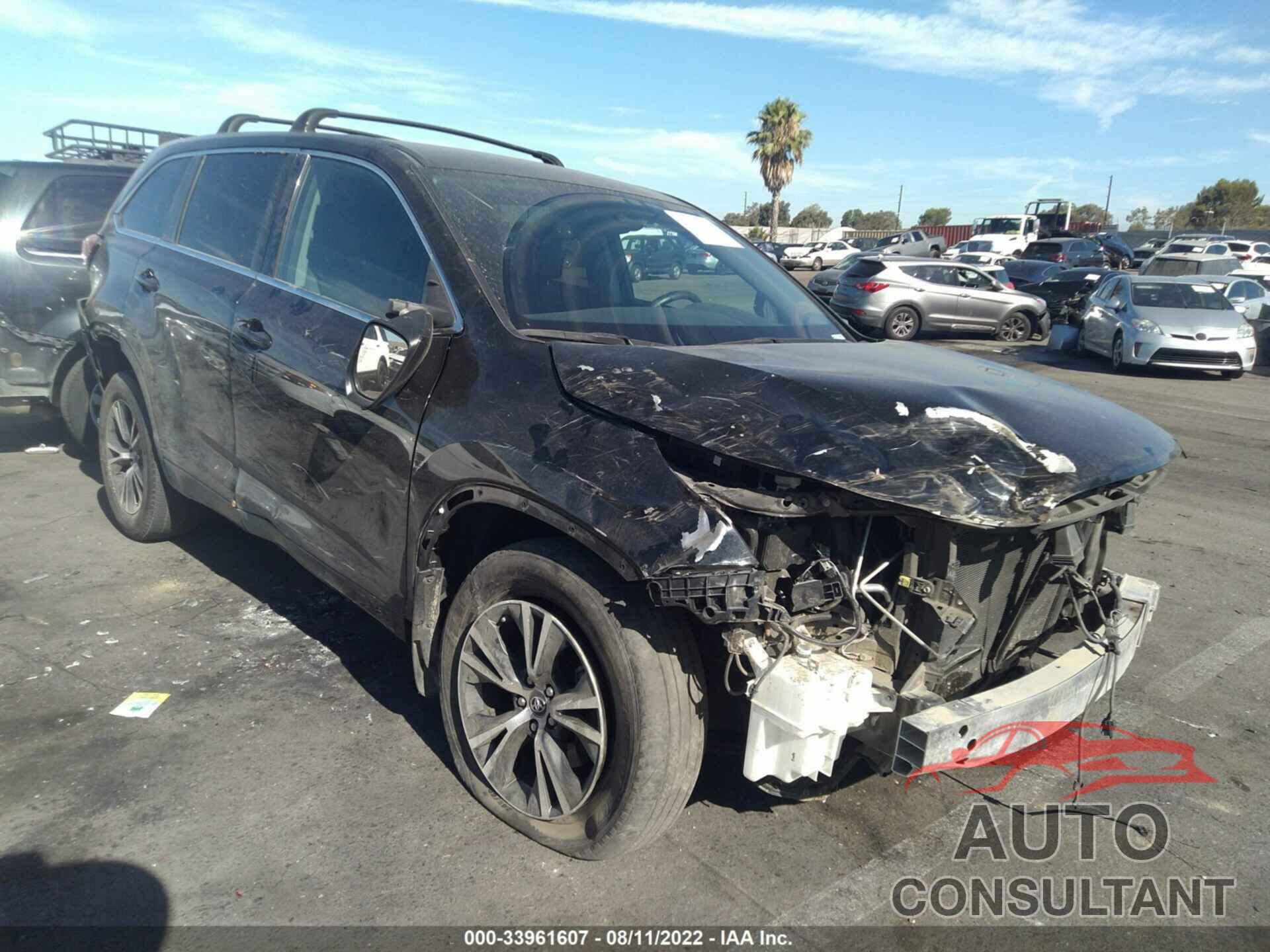 TOYOTA HIGHLANDER 2017 - 5TDZZRFH9HS227050