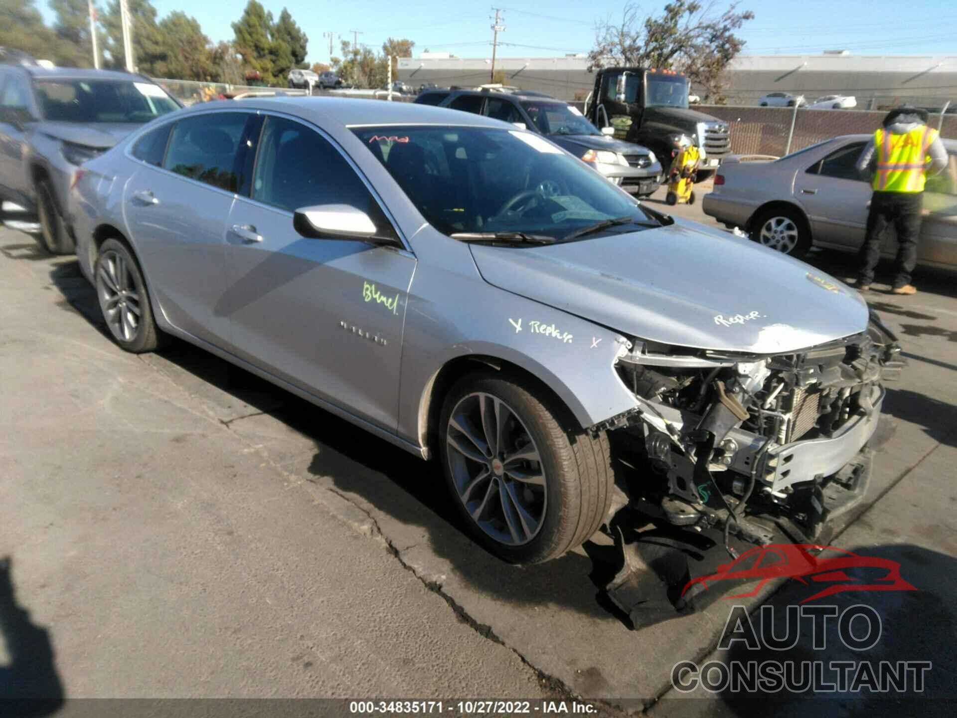 CHEVROLET MALIBU 2022 - 1G1ZD5ST3NF121134