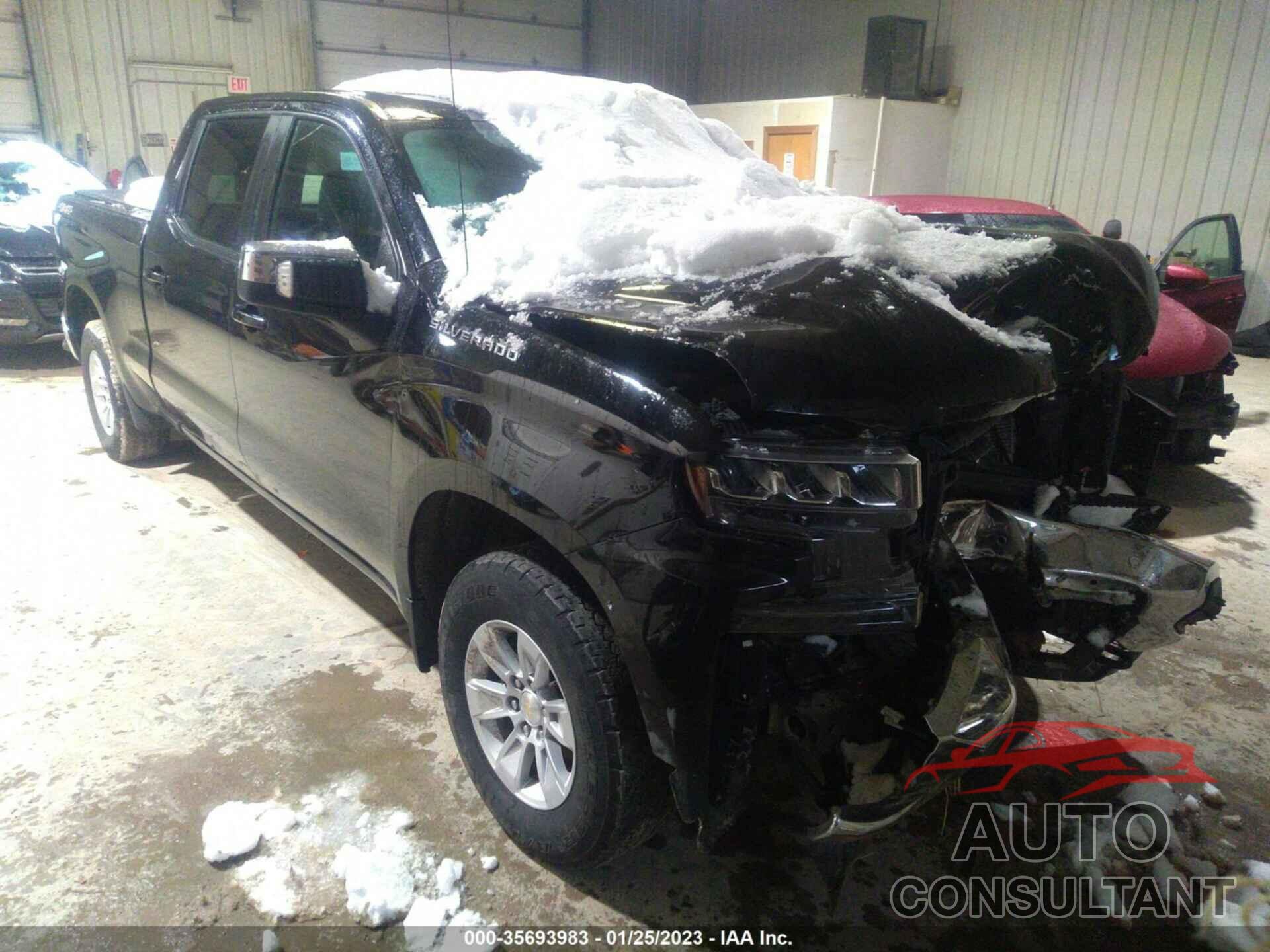 CHEVROLET SILVERADO 1500 2021 - 1GCUYDED5MZ339142