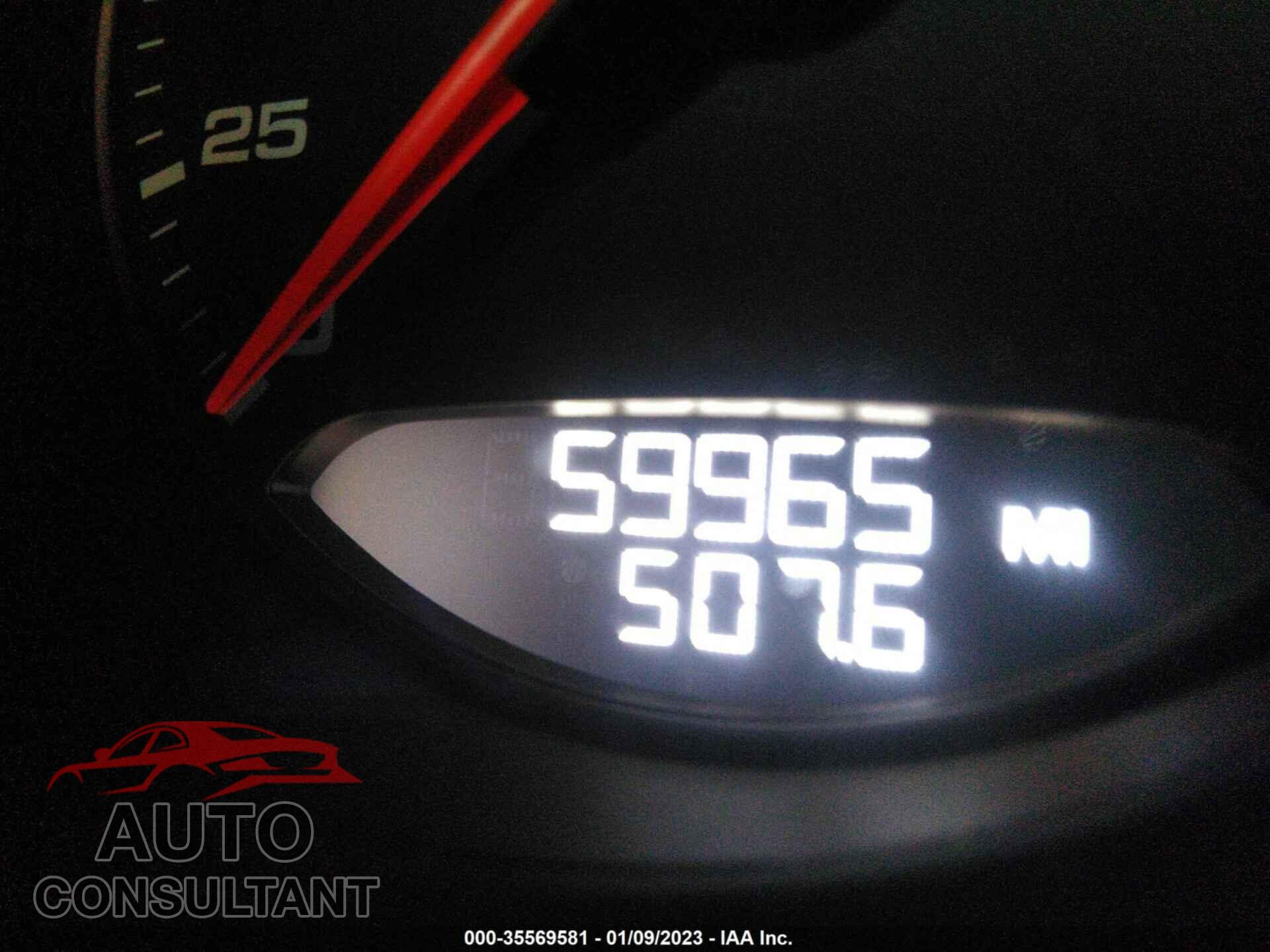 PORSCHE MACAN 2017 - WP1AG2A52HLB52215