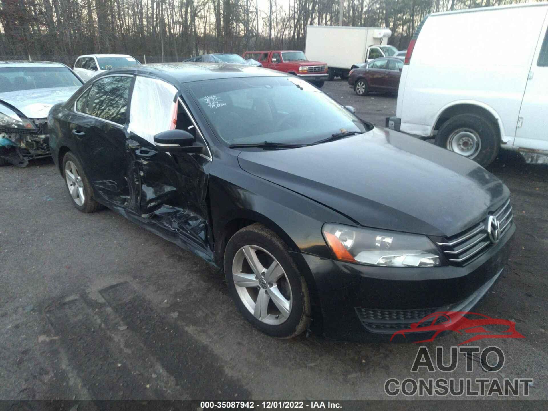 VOLKSWAGEN PASSAT 2014 - 1VWAT7A31EC045948