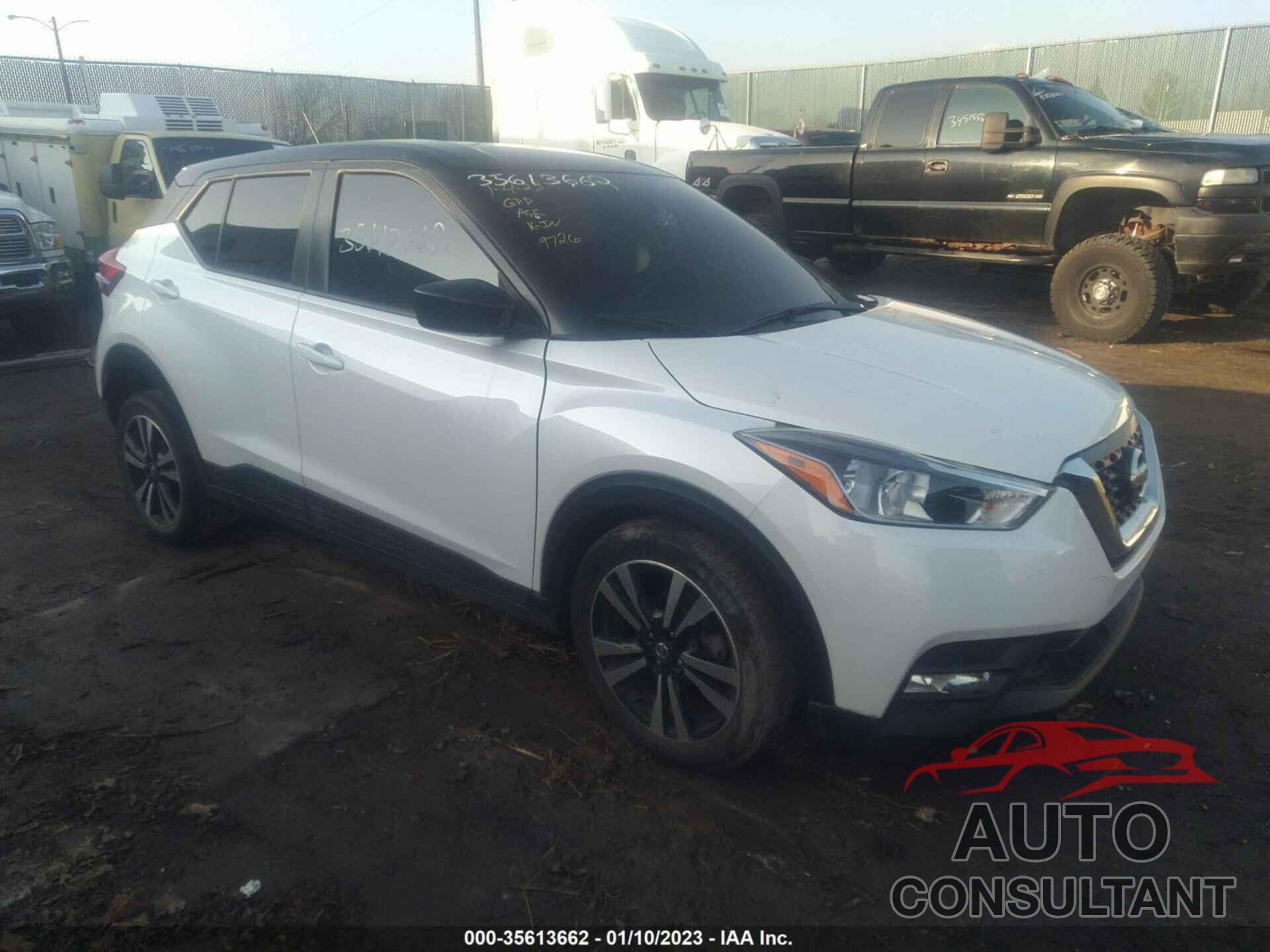 NISSAN KICKS 2019 - 3N1CP5CU8KL550205