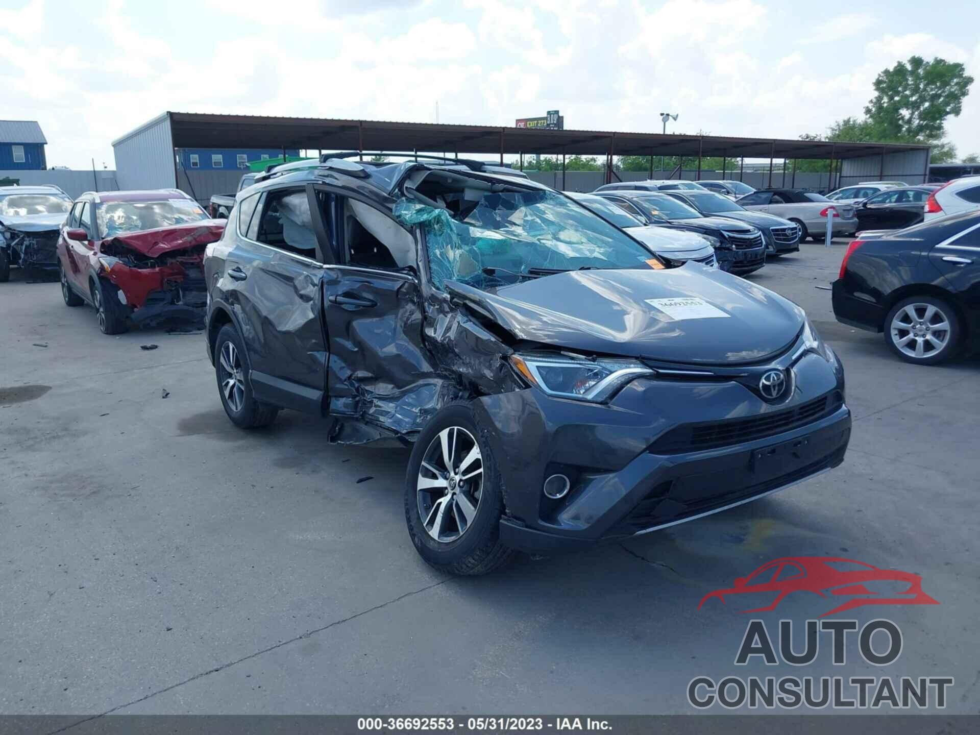 TOYOTA RAV4 2018 - JTMWFREV7JJ722465