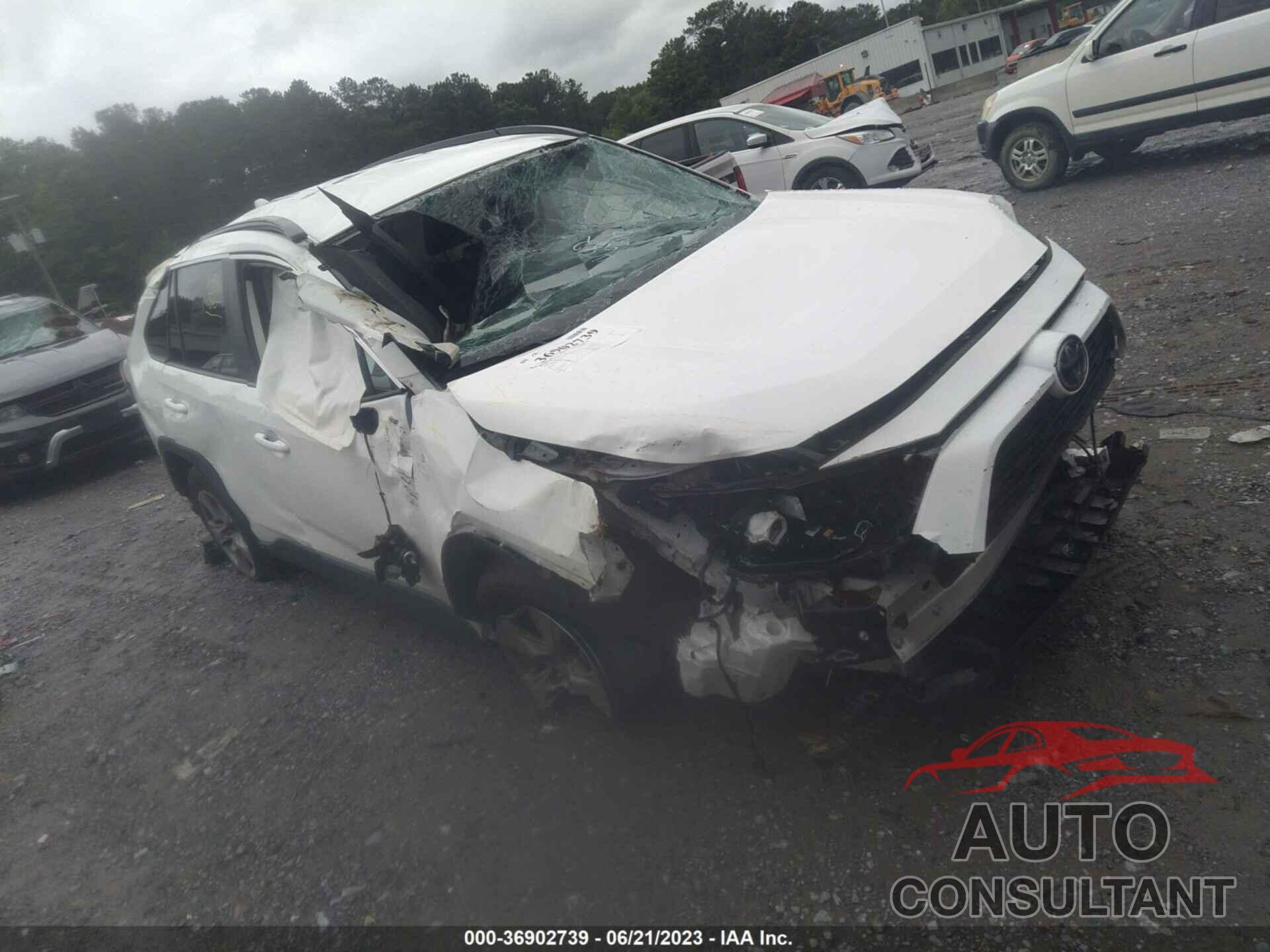 TOYOTA RAV4 2022 - 2T3P1RFV2NW264682