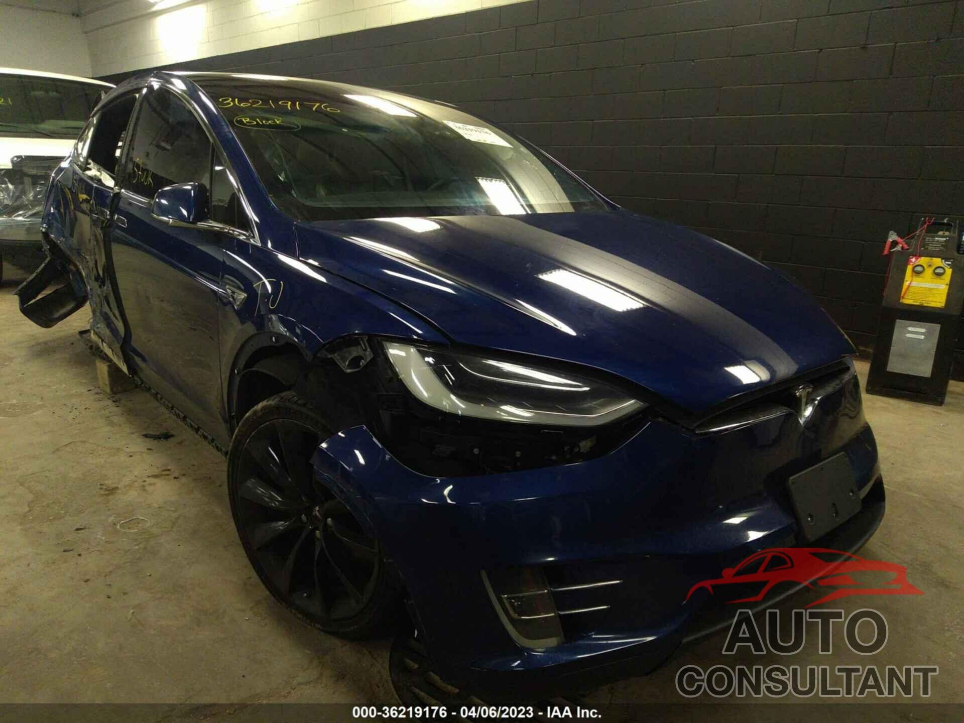 TESLA MODEL X 2016 - 5YJXCAE25GF017474