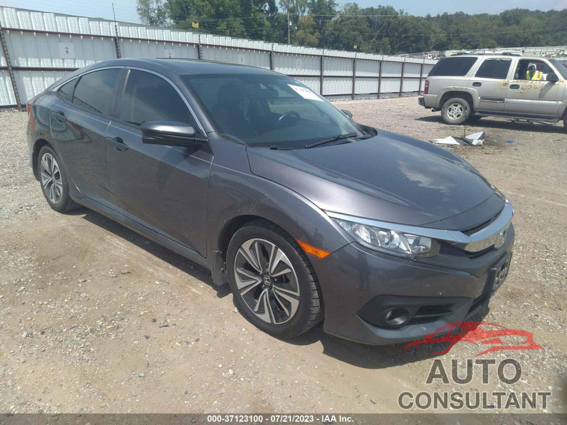 HONDA CIVIC 2018 - JHMFC1F76JX044152