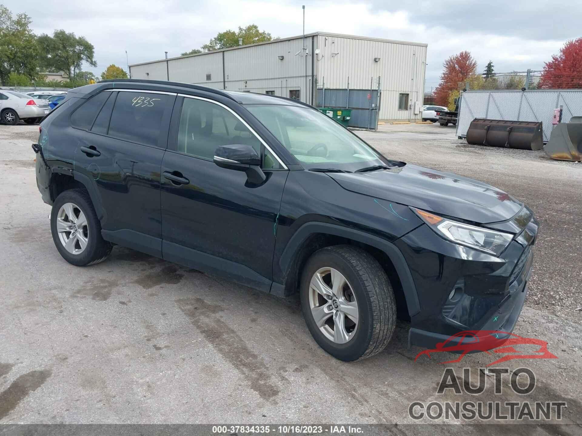 TOYOTA RAV4 2021 - JTMP1RFV3MD074076