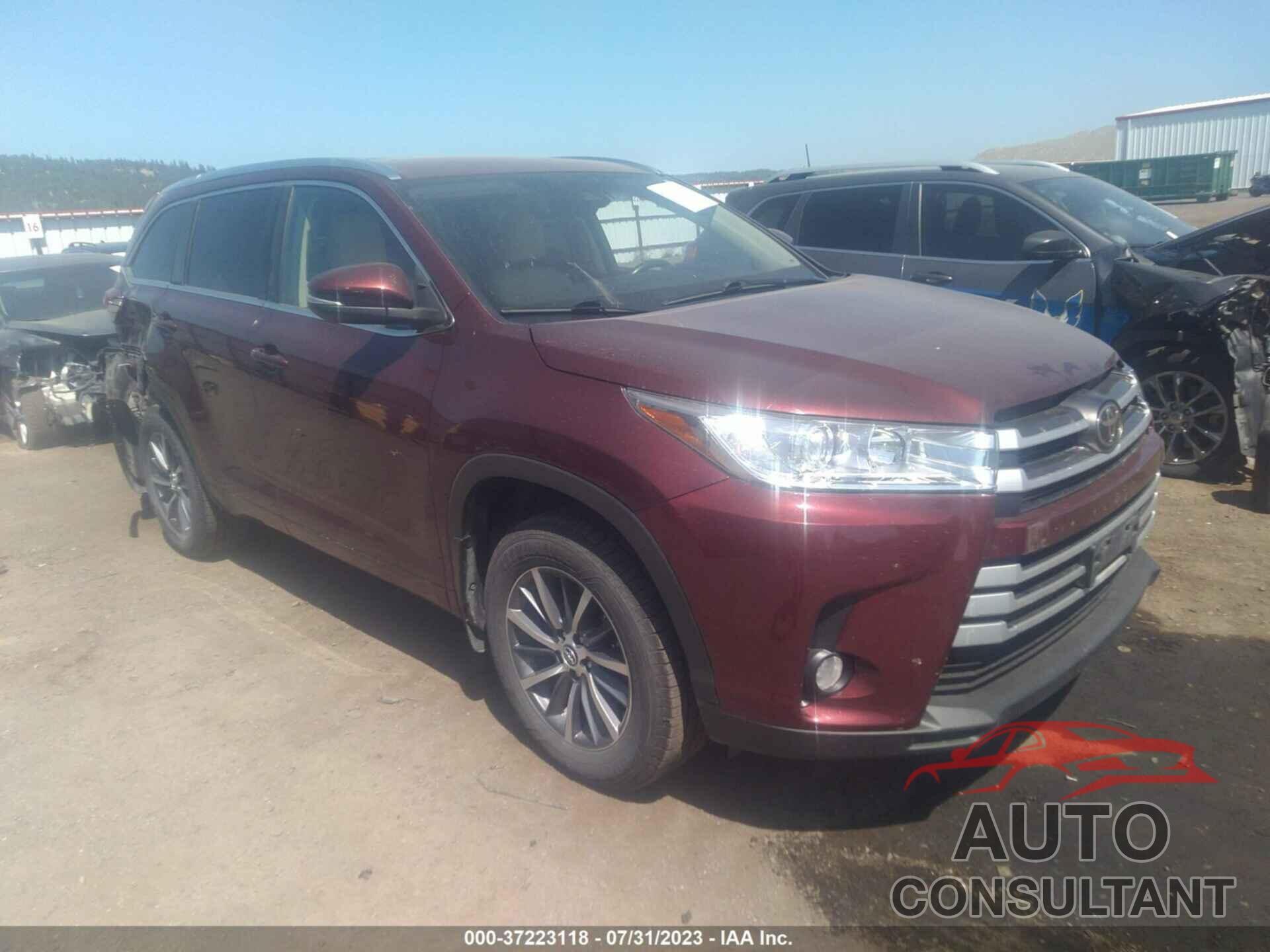 TOYOTA HIGHLANDER 2017 - 5TDJZRFH7HS462642