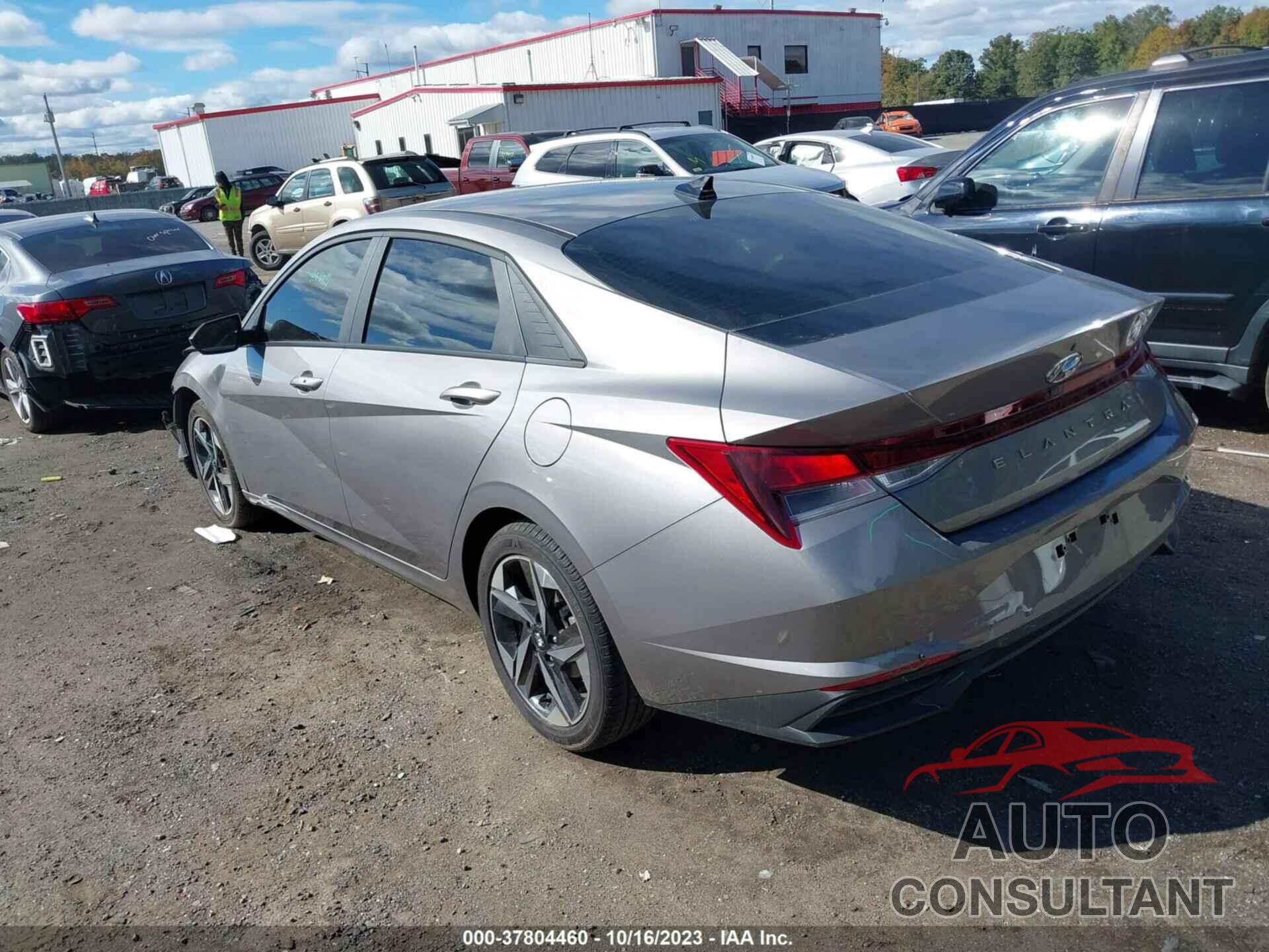 HYUNDAI ELANTRA 2023 - KMHLS4AG6PU509583