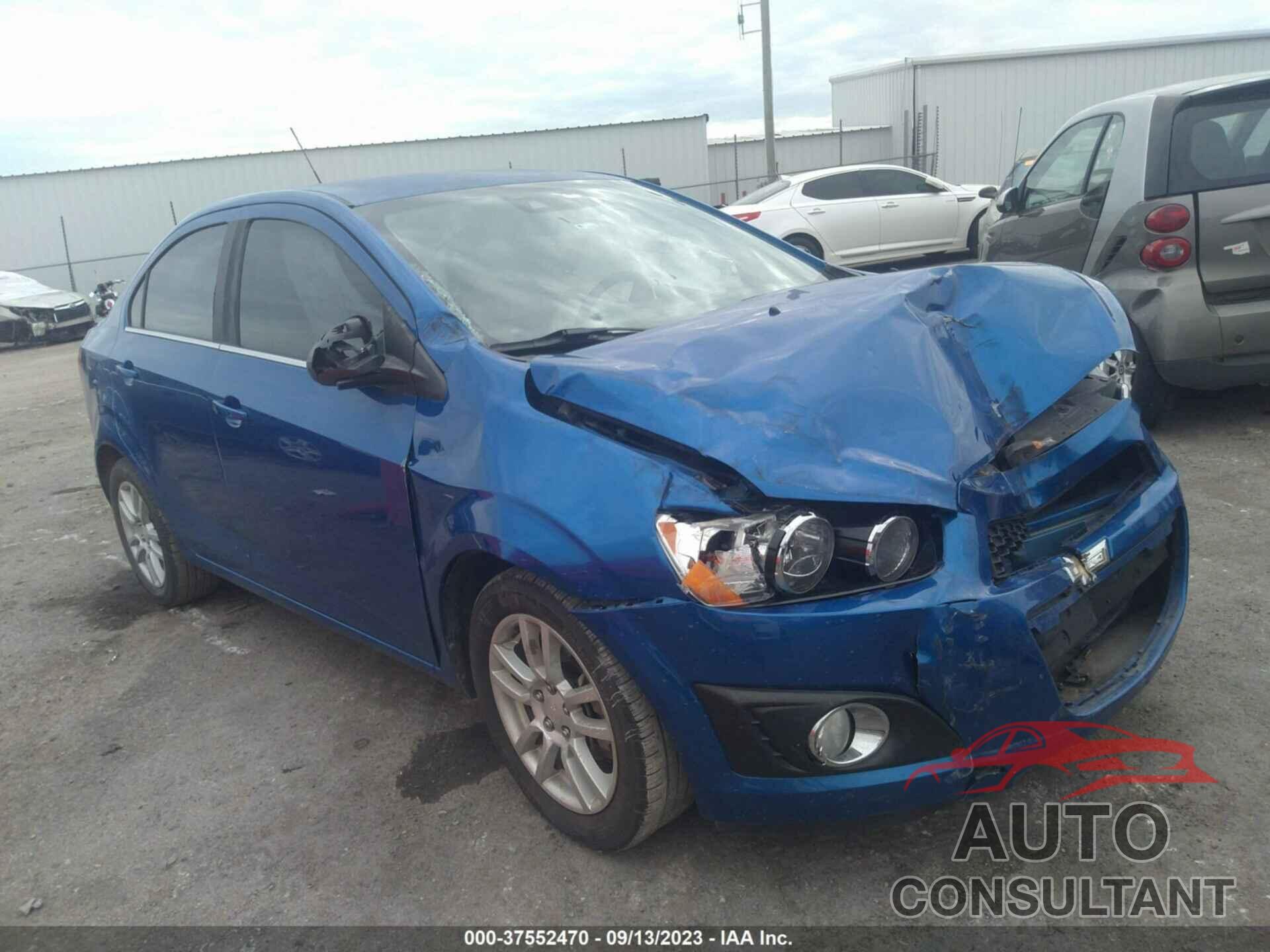 CHEVROLET SONIC 2016 - 1G1JC5SH7G4163042