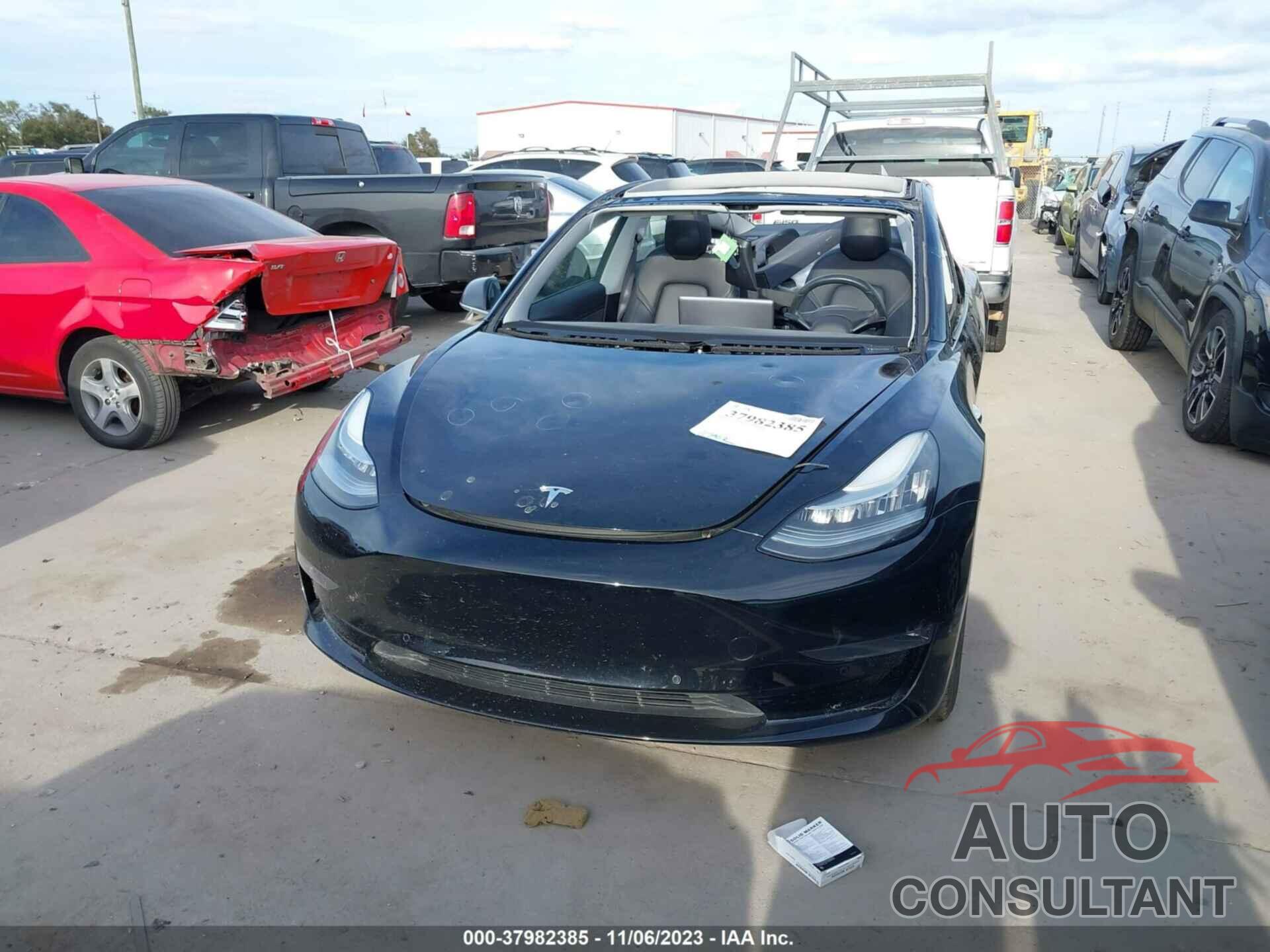 TESLA MODEL 3 2018 - 5YJ3E1EAXJF033046