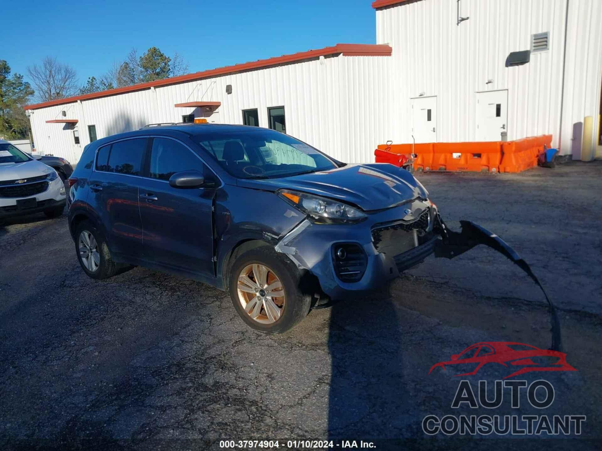 KIA SPORTAGE 2018 - KNDPMCAC8J7395003