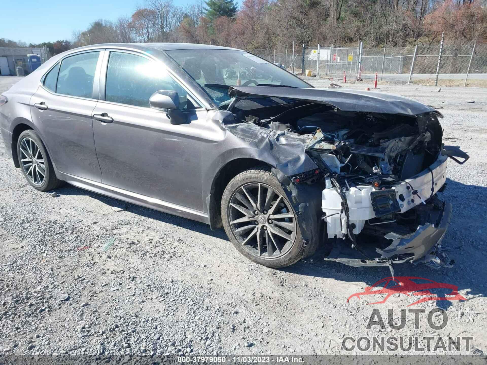 TOYOTA CAMRY 2023 - 4T1G11AKXPU752241