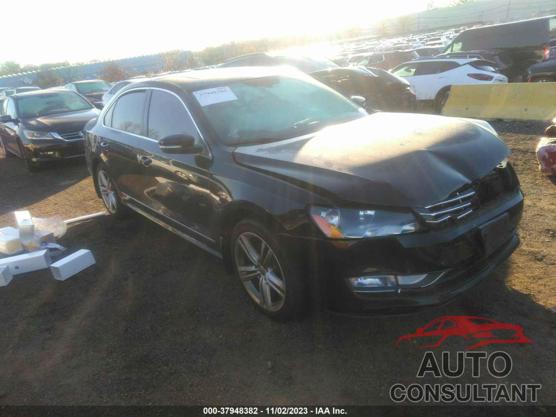 VOLKSWAGEN PASSAT 2015 - 1VWCV7A38FC065005