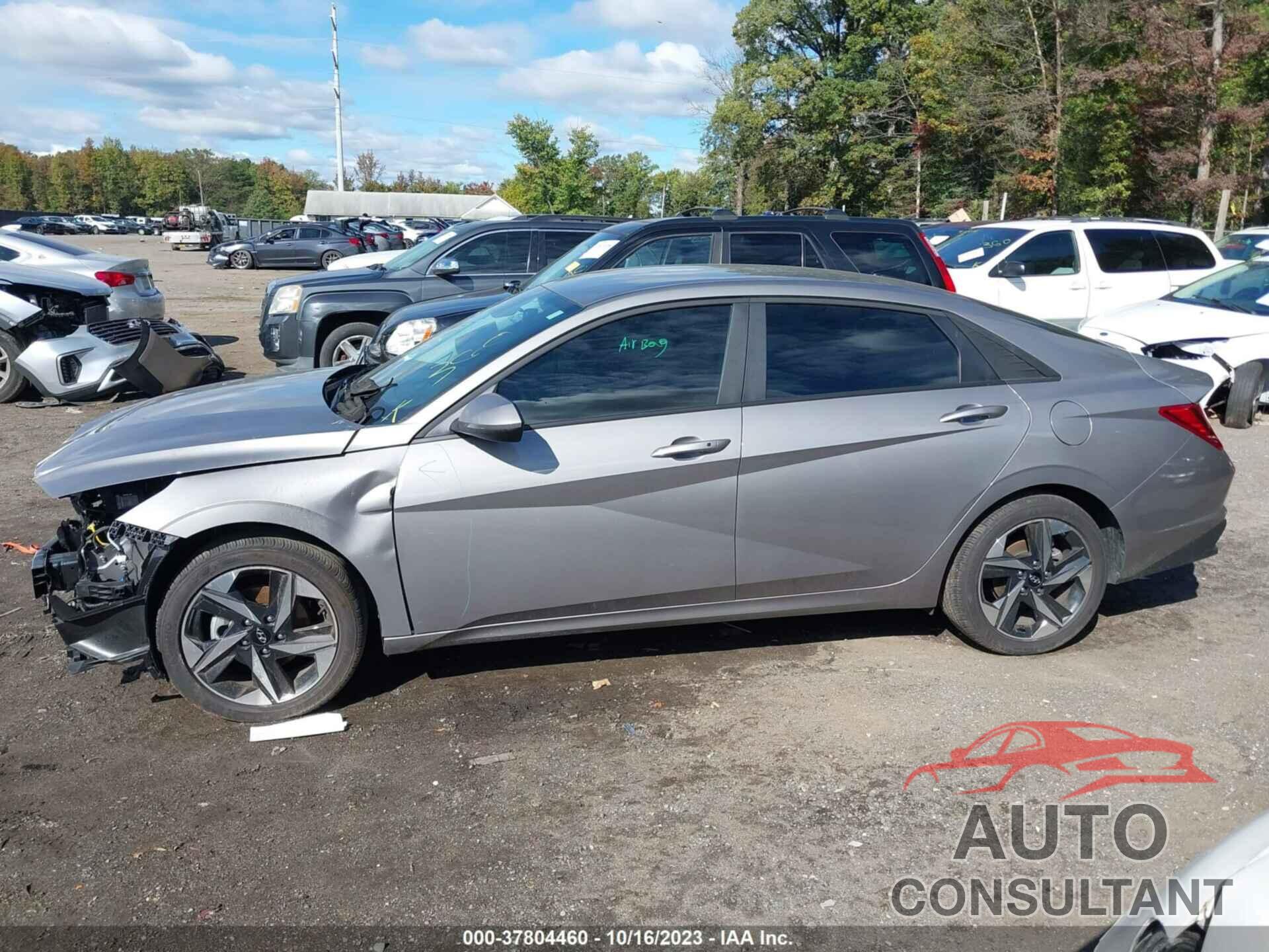 HYUNDAI ELANTRA 2023 - KMHLS4AG6PU509583