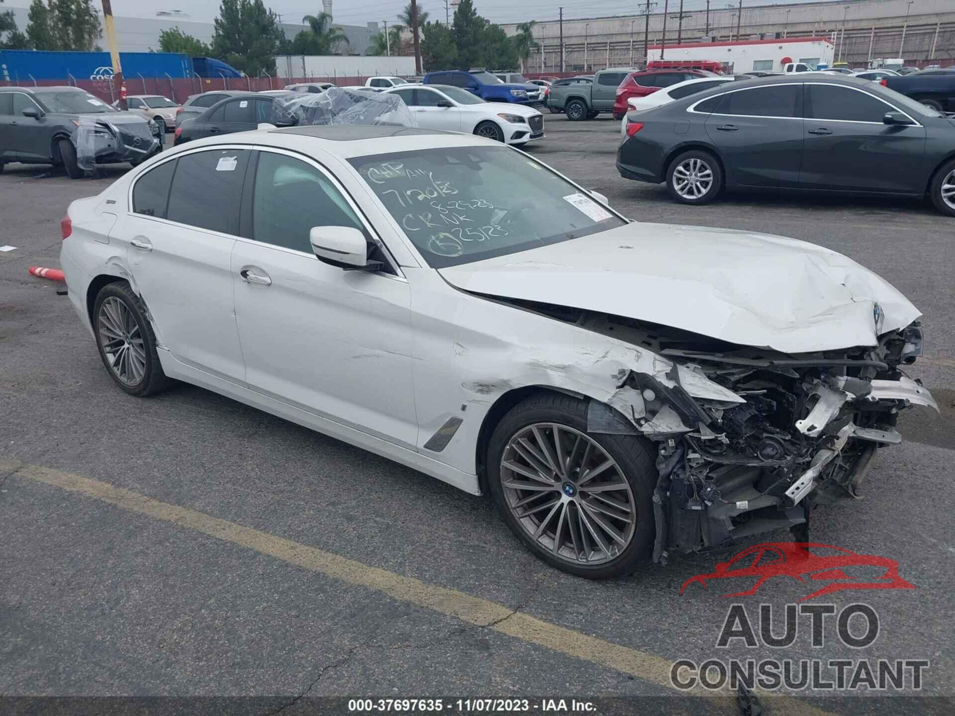 BMW 5 SERIES 2018 - WBAJA9C50JB251231
