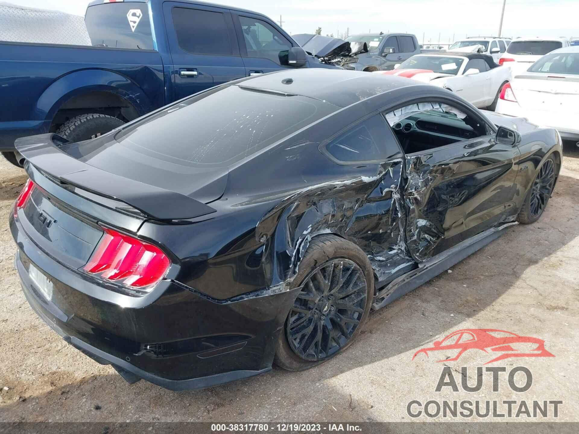 FORD MUSTANG 2018 - 1FA6P8CF4J5113951