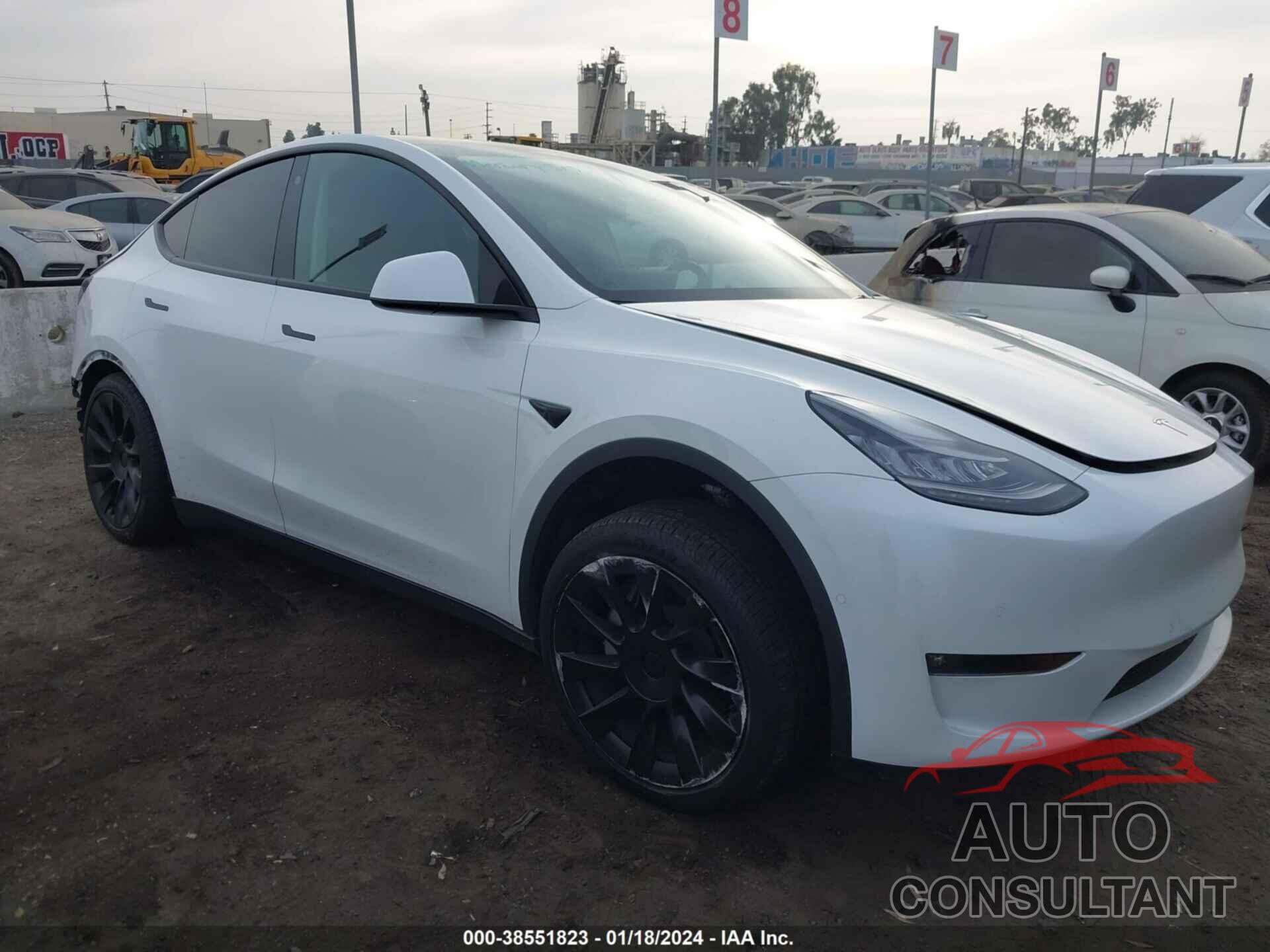 TESLA MODEL Y 2021 - 5YJYGDEE0MF139093