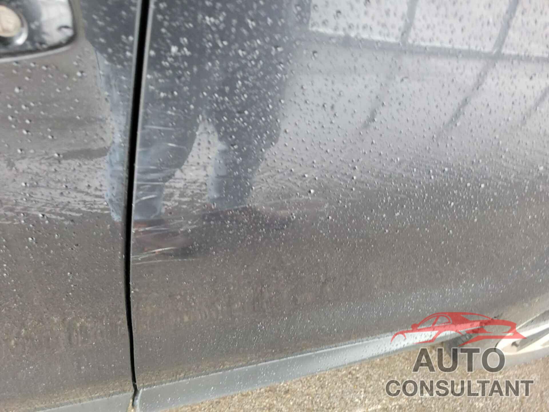 SUBARU FORESTER 2018 - JF2SJAGC7JH595204