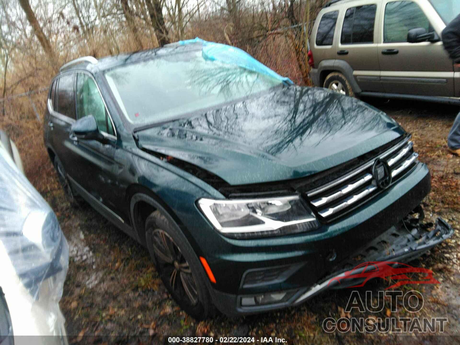 VOLKSWAGEN TIGUAN 2018 - 3VV3B7AX8JM051127