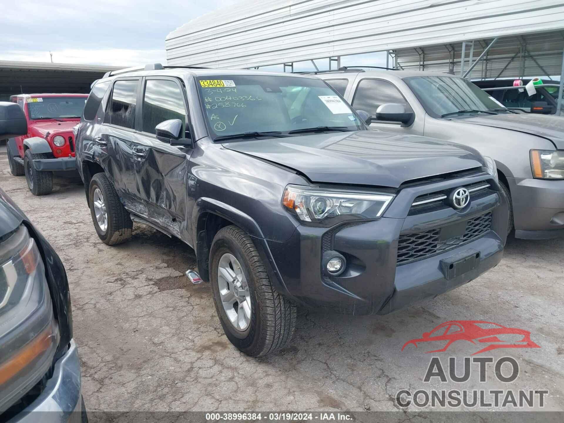 TOYOTA 4RUNNER 2022 - JTEEU5JR5N5258766