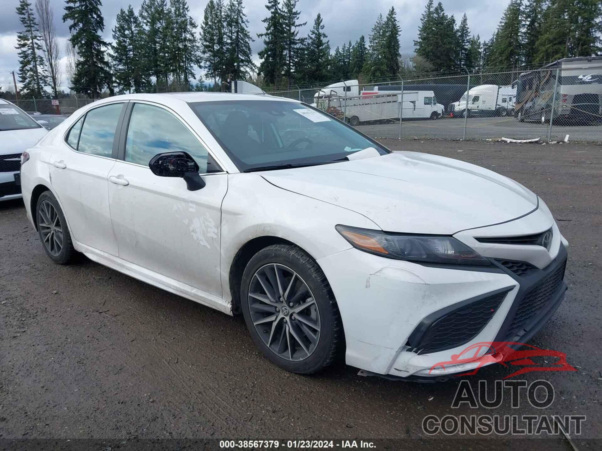 TOYOTA CAMRY 2021 - 4T1G11AKXMU558773