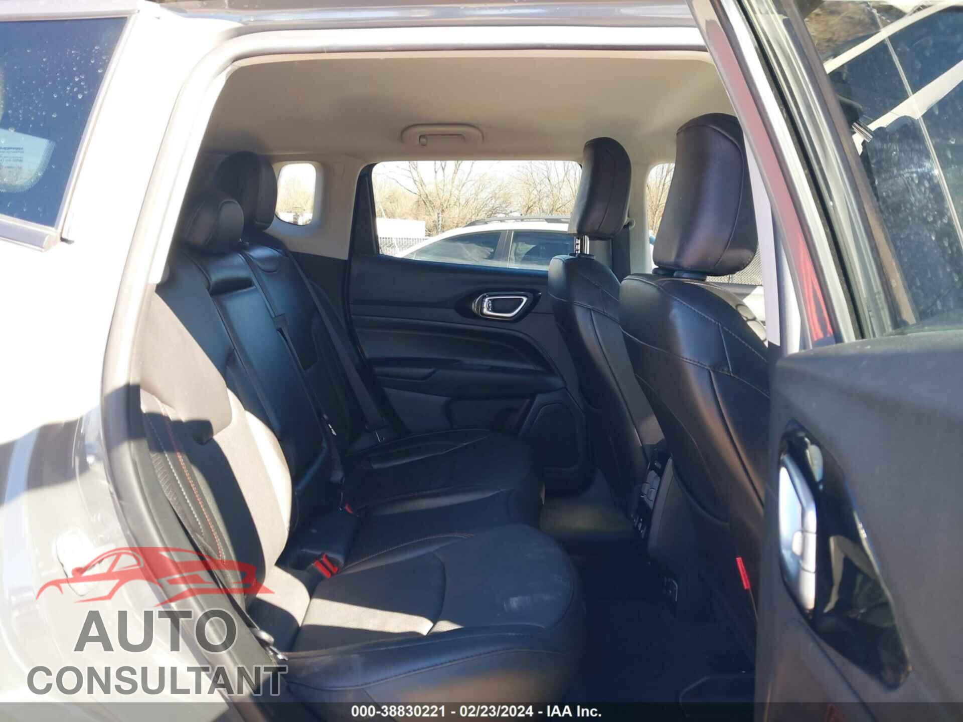 JEEP COMPASS 2022 - 3C4NJDDB5NT128878
