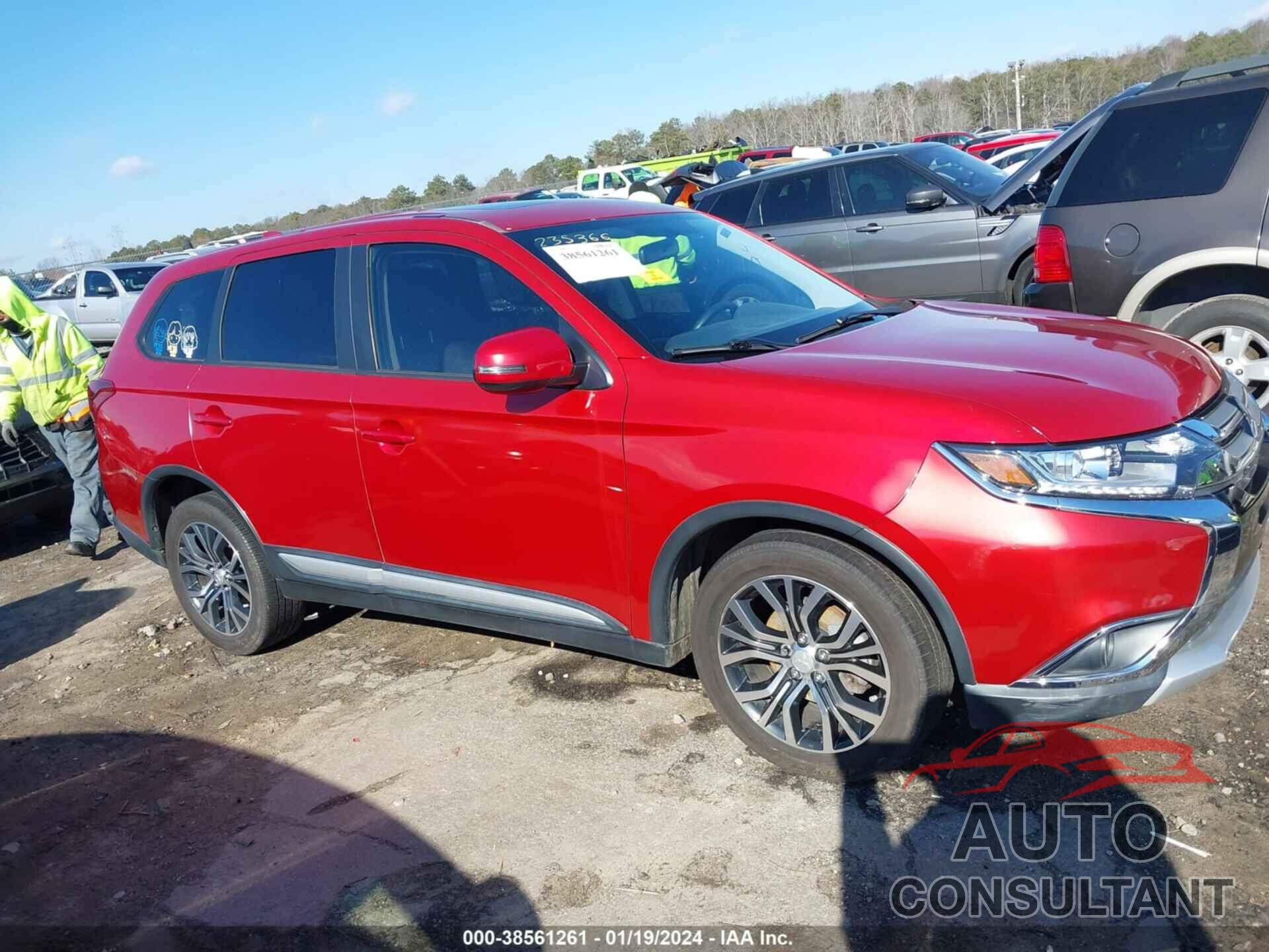 MITSUBISHI OUTLANDER 2018 - JA4AD3A3XJZ003045