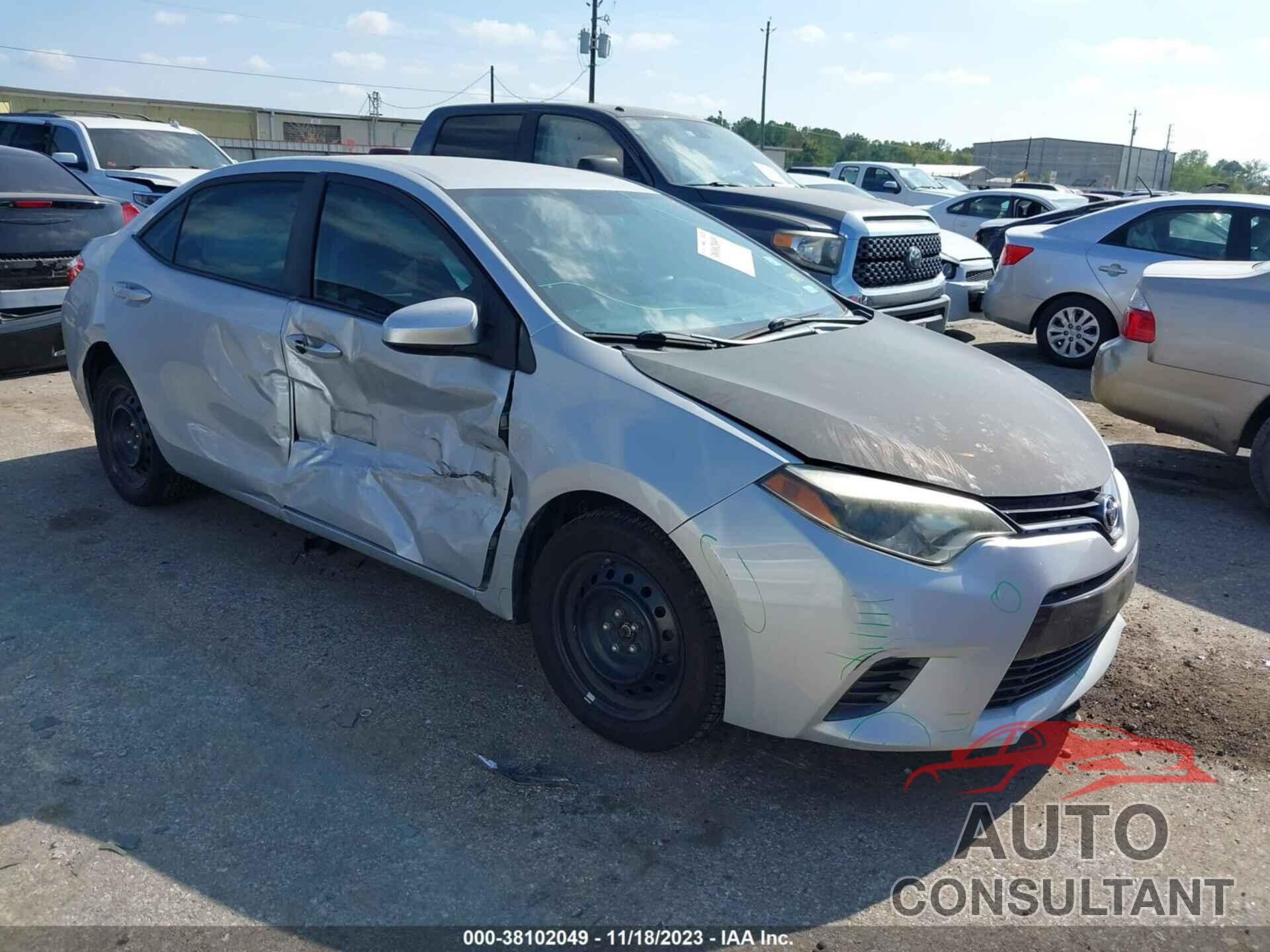 TOYOTA COROLLA 2015 - 5YFBURHE0FP185649
