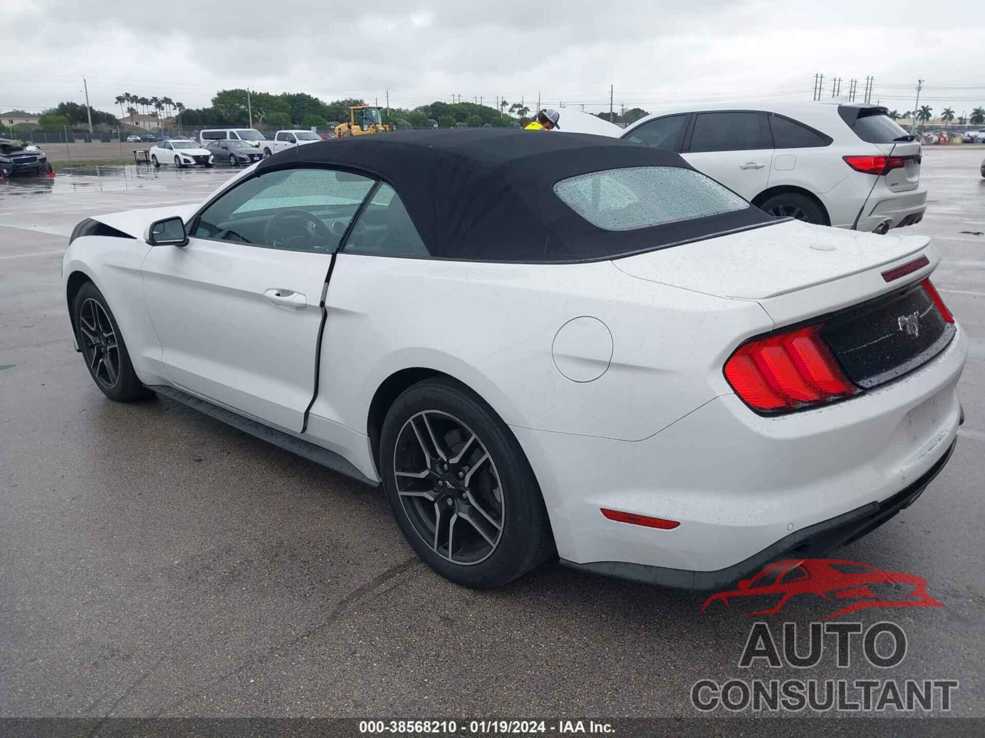 FORD MUSTANG 2018 - 1FATP8UH3J5157278