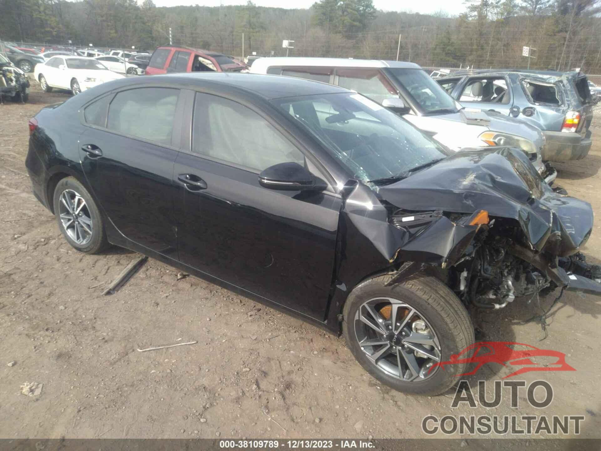 KIA FORTE 2023 - 3KPF24AD1PE594371